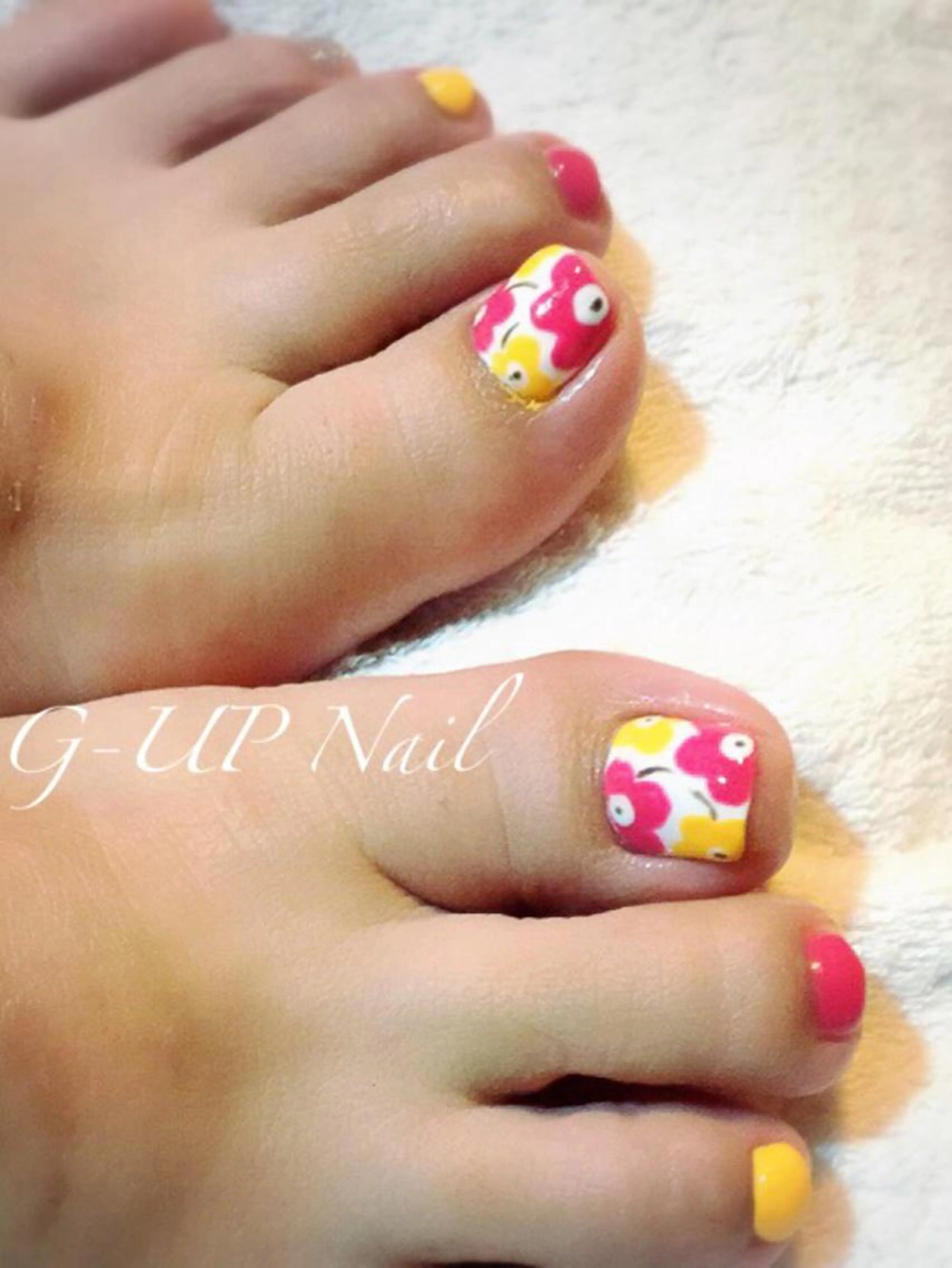 <オフ無し>フットジェルアートし放題最大100分コース🩷持ち込みデザインネイルの写真