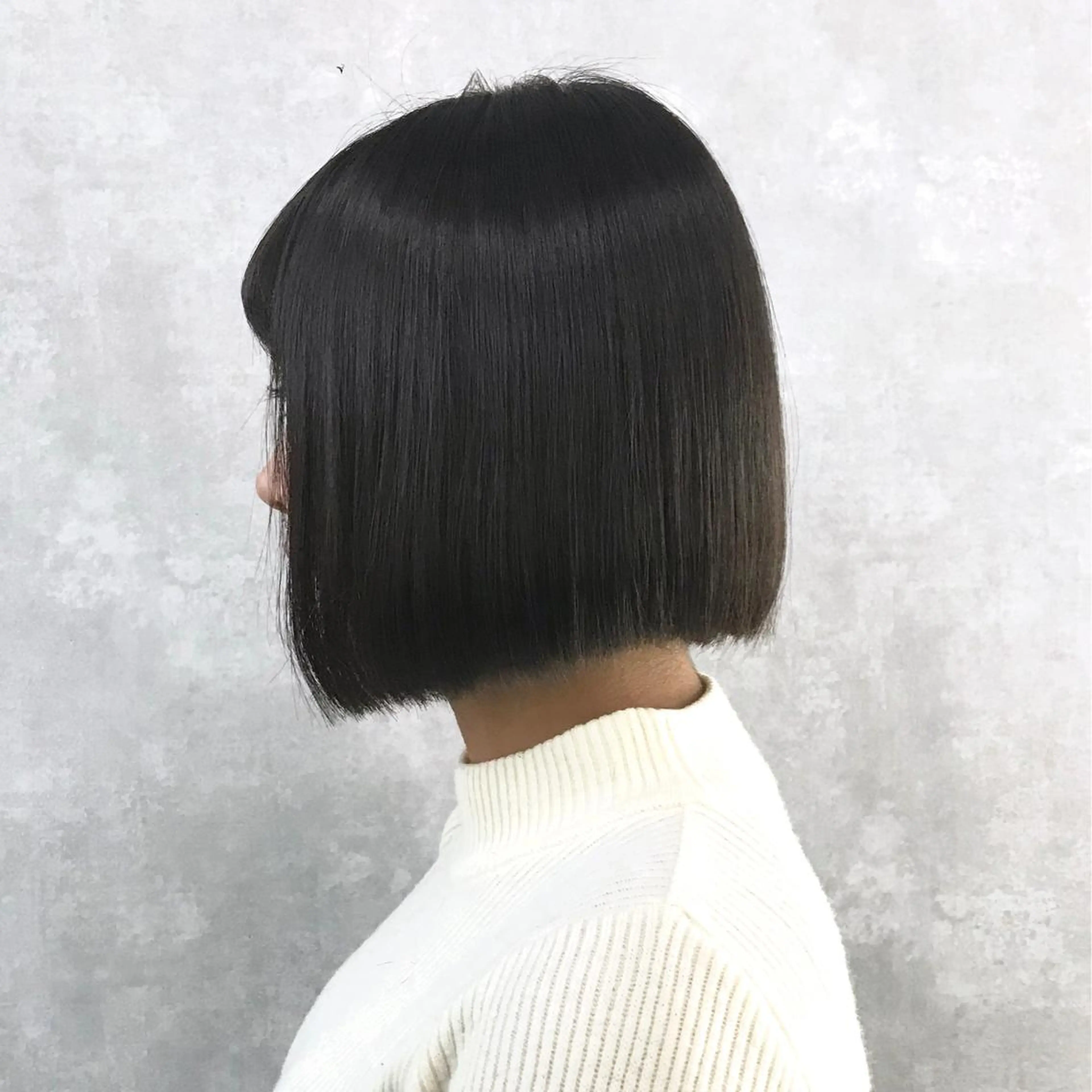 ショート タンバルモリ ムルギョル巻き 韓国風ヘア シースルーバング タッセルカット サロウィン所属・K-POP好き美容師 🇰🇷Kai.Yのヘアスタイル