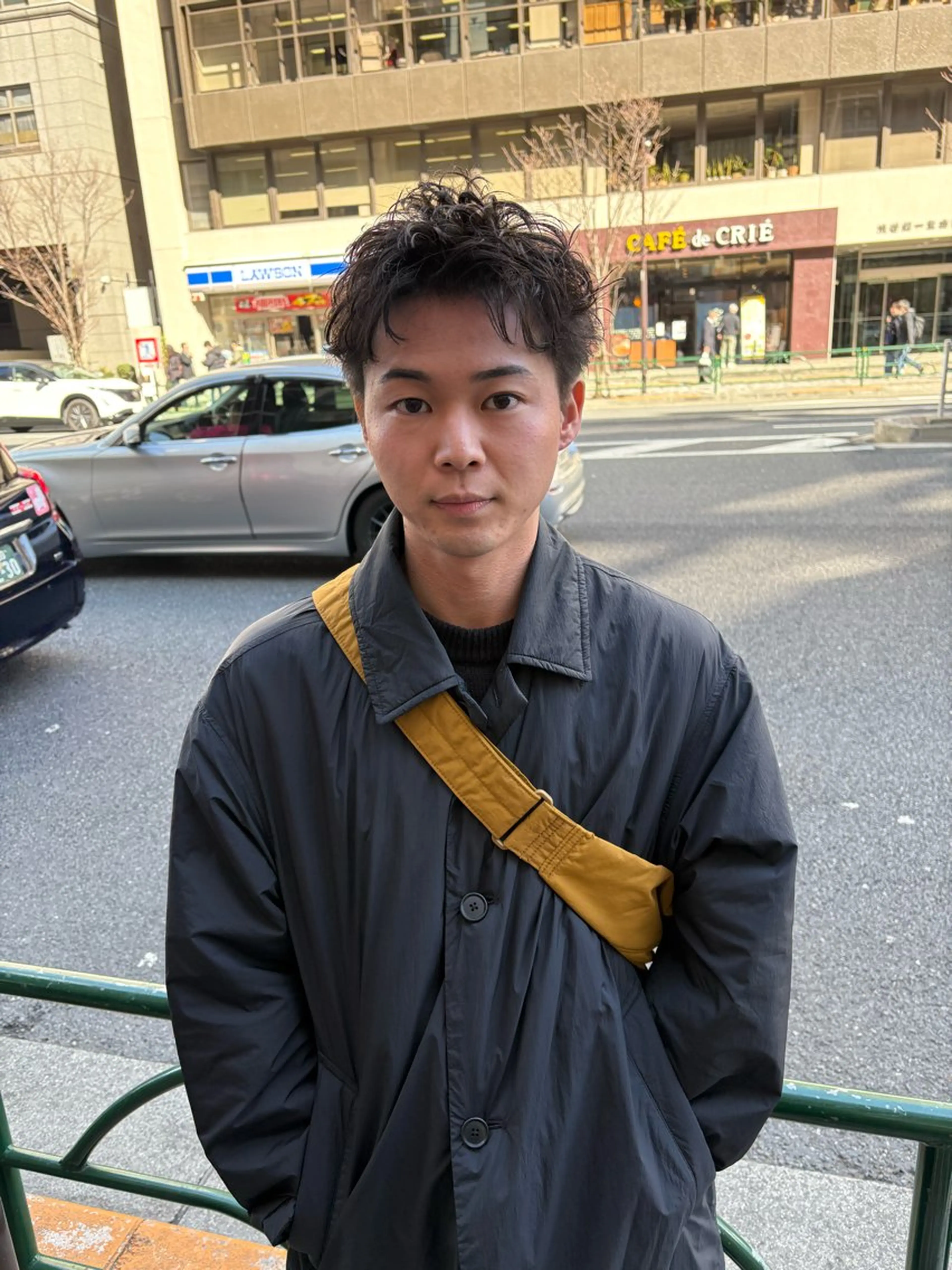 ショート パーマ メンズ メンズブリーチ フェザーパーマ メンズハイライト メンズインナーカラー メンズパーマ charme所属・💈メンズカット ✂︎伊藤大輝💈のヘアスタイル