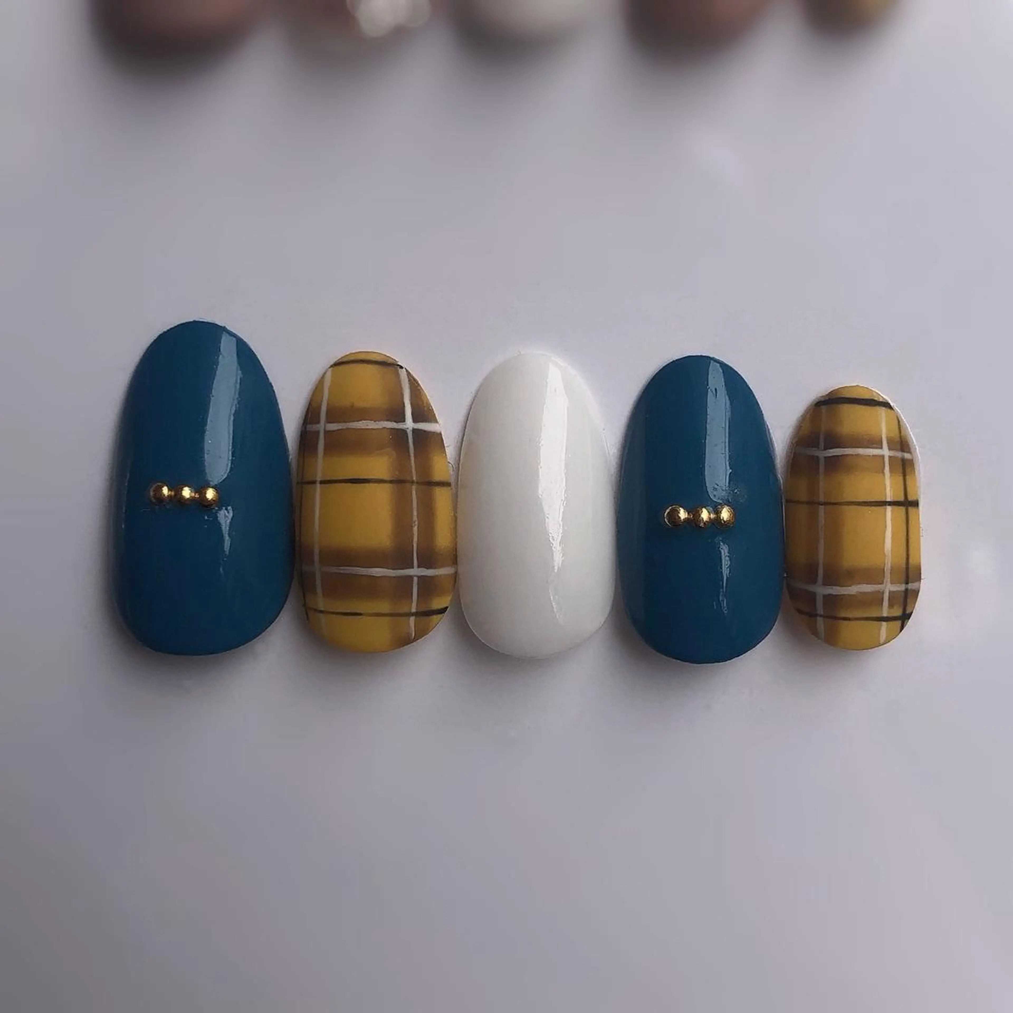 ネイル ハンドネイル ibrel  nail所属・内田 光のネイルデザイン