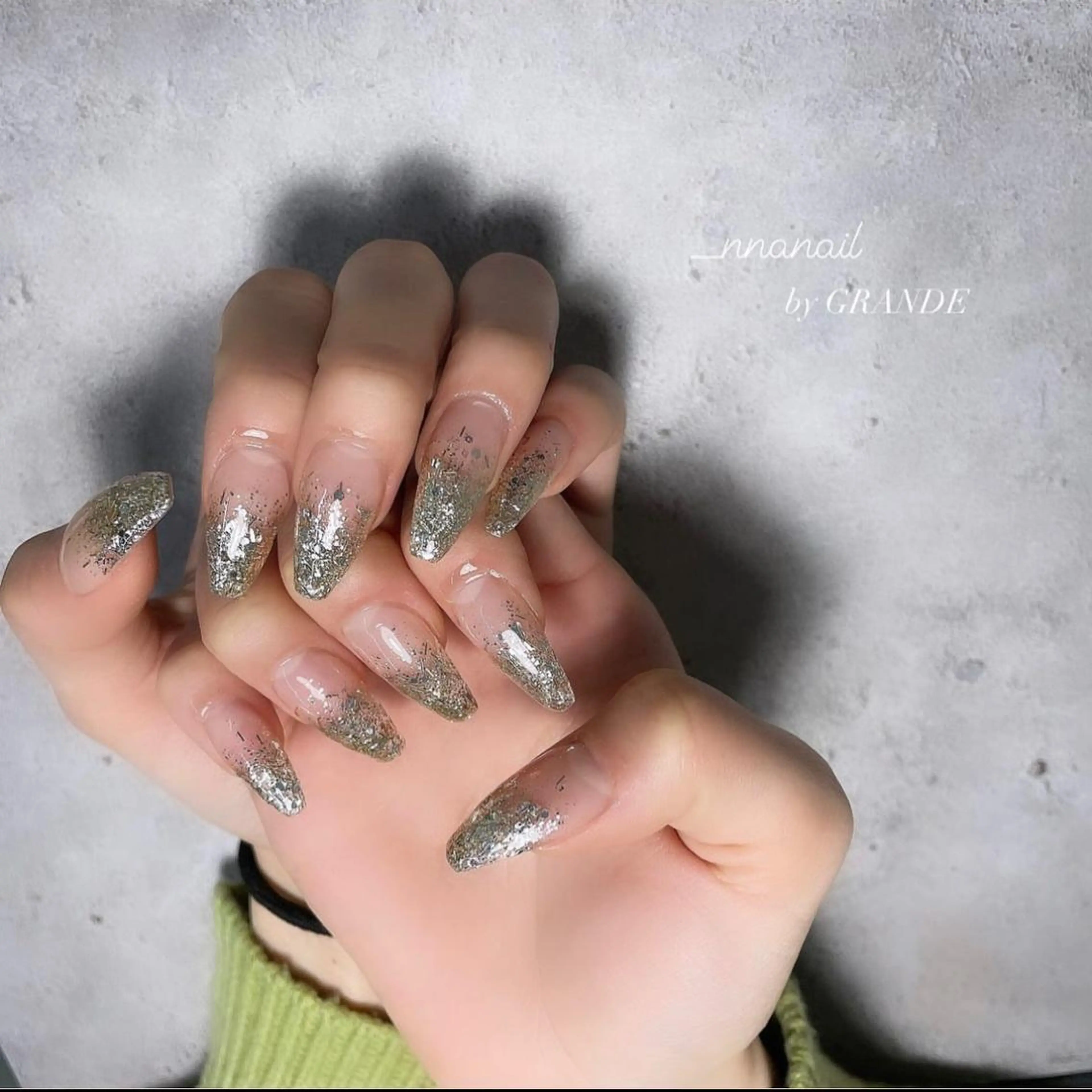 ネイル GRANDE OSU Anna 🧸💛のネイルデザイン