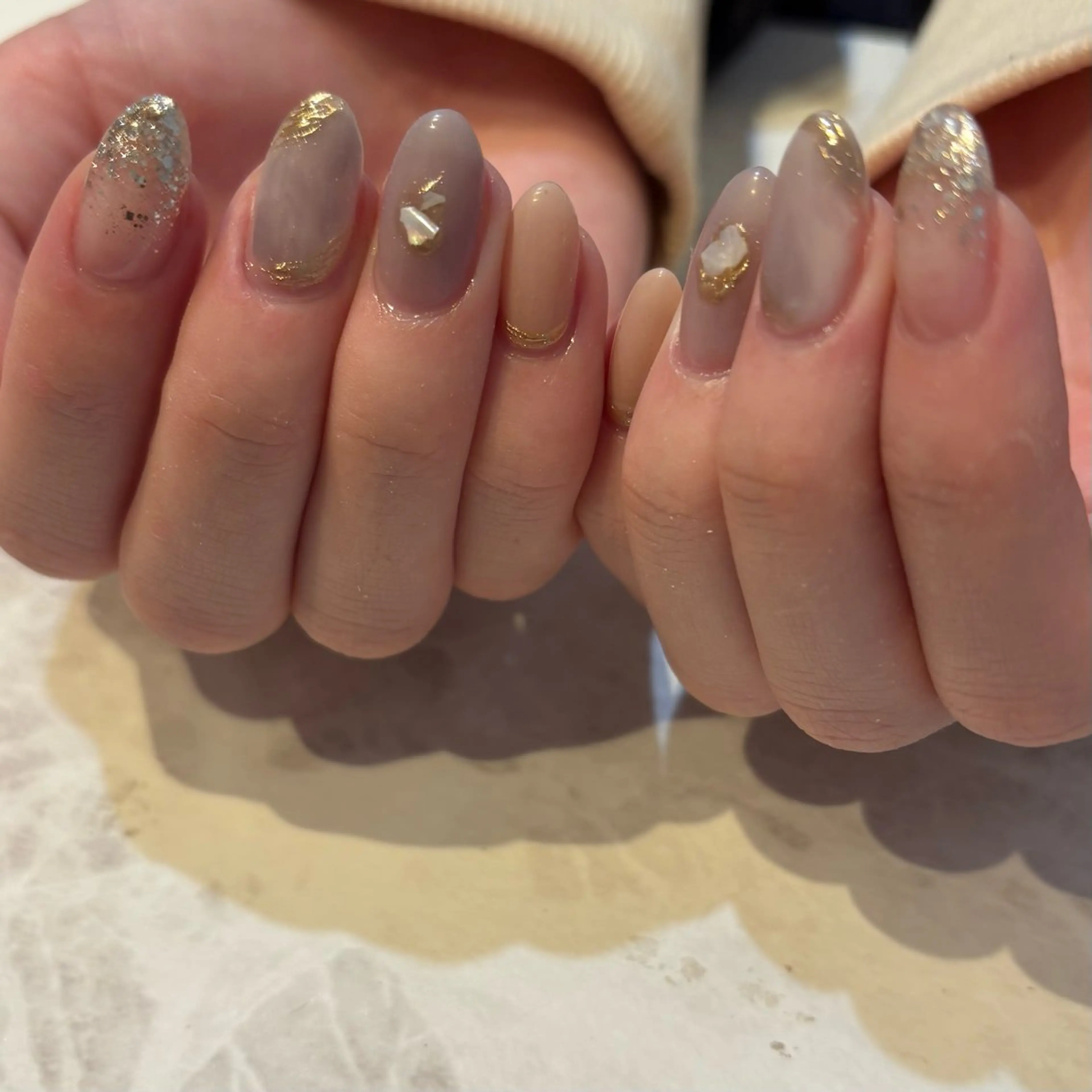 ネイル アートネイル ニュアンスネイル ハンドネイル private salon magique所属・Rina🫧 大阪/福島のネイルデザイン