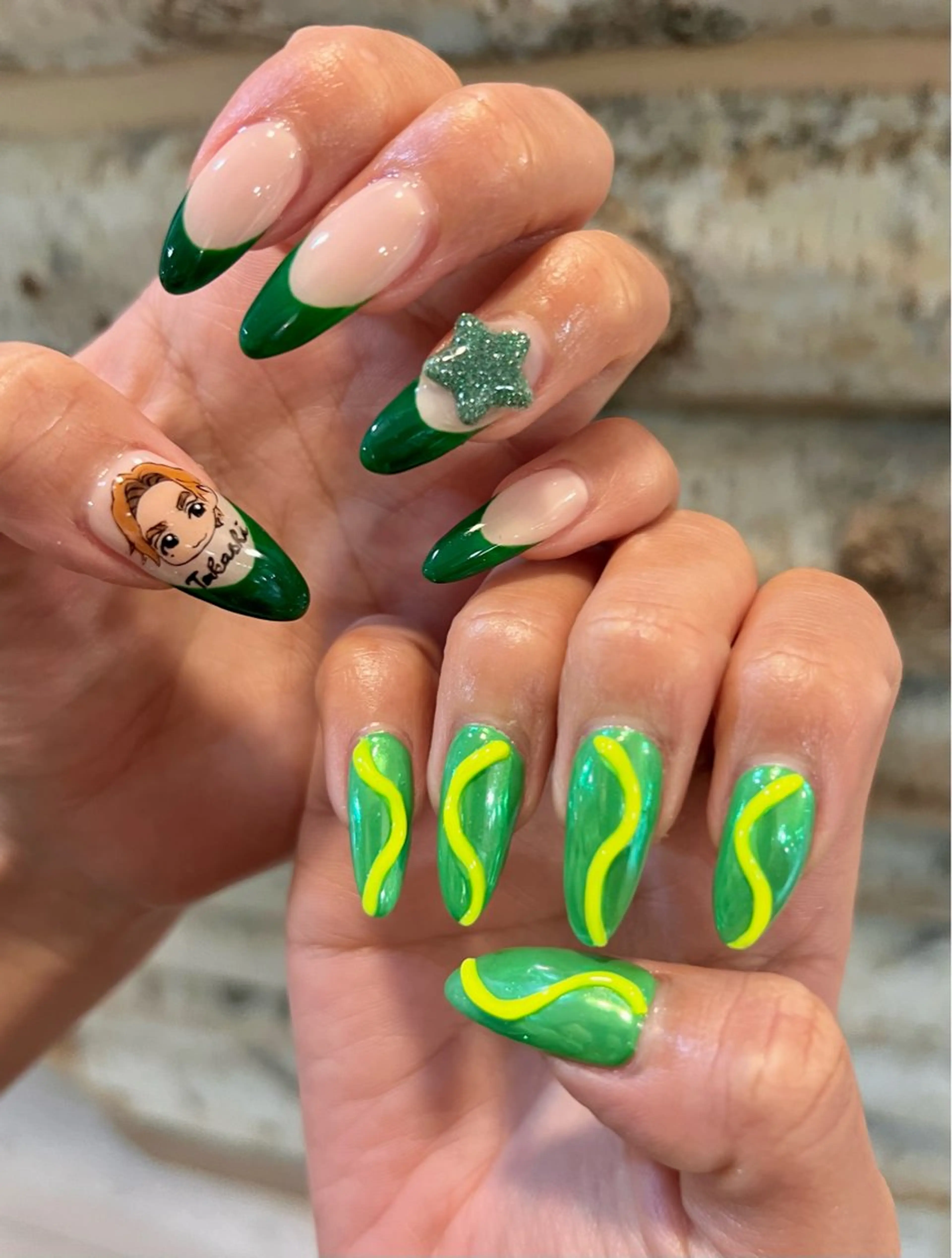 ネイル グリーン いちじゅう あおいのネイルデザイン