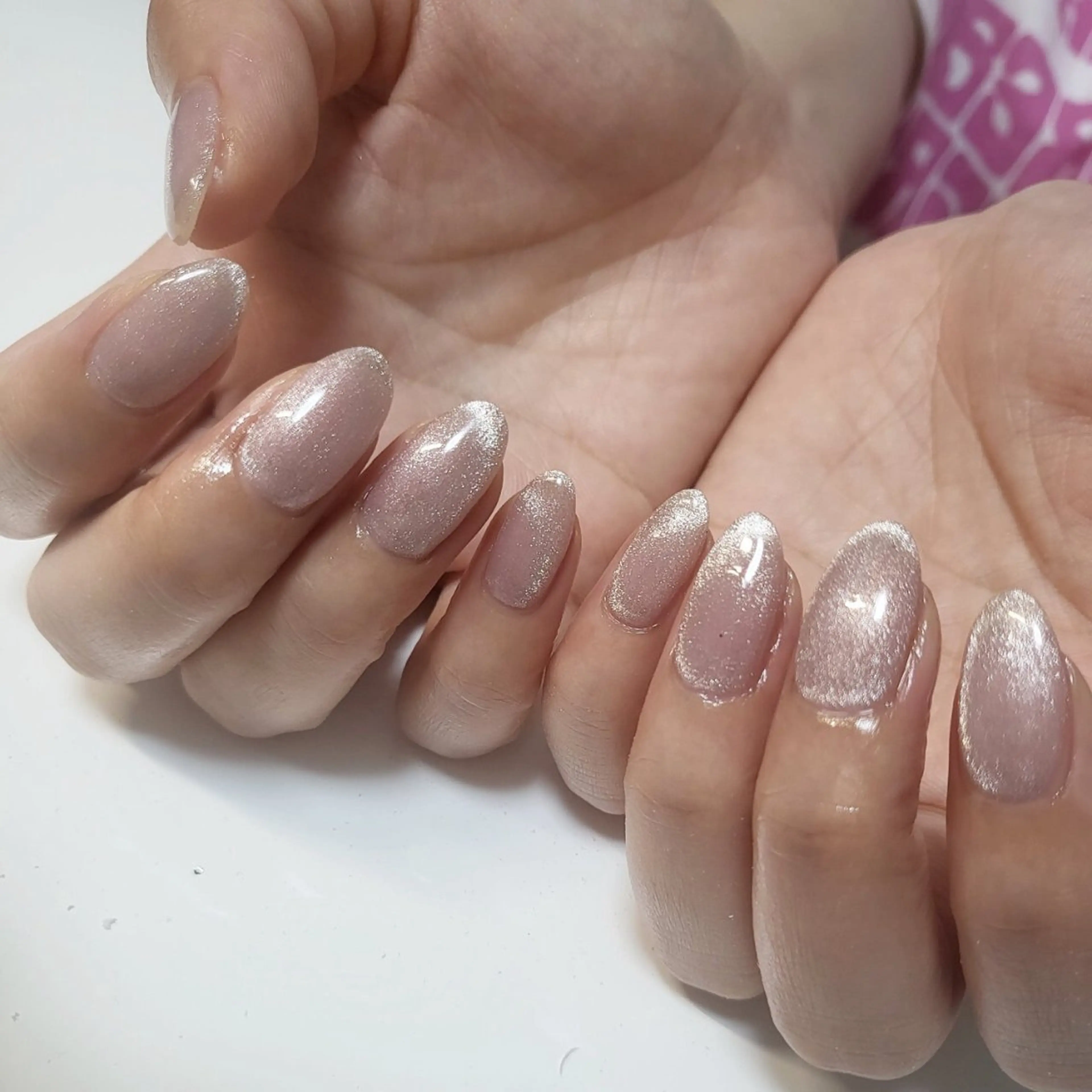 ネイル ハンドネイル エリーザ ベルのネイルデザイン