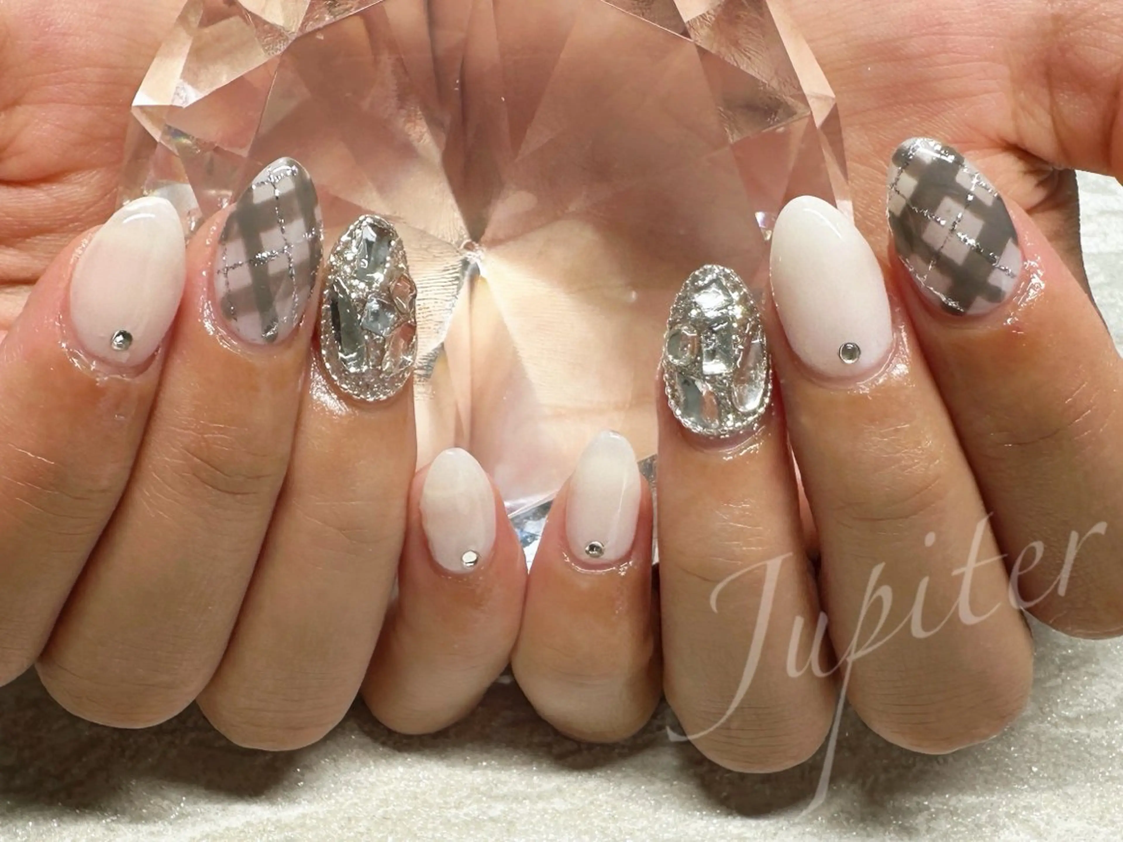ネイル Jupiter所属・Jupiter Toshieのネイルデザイン