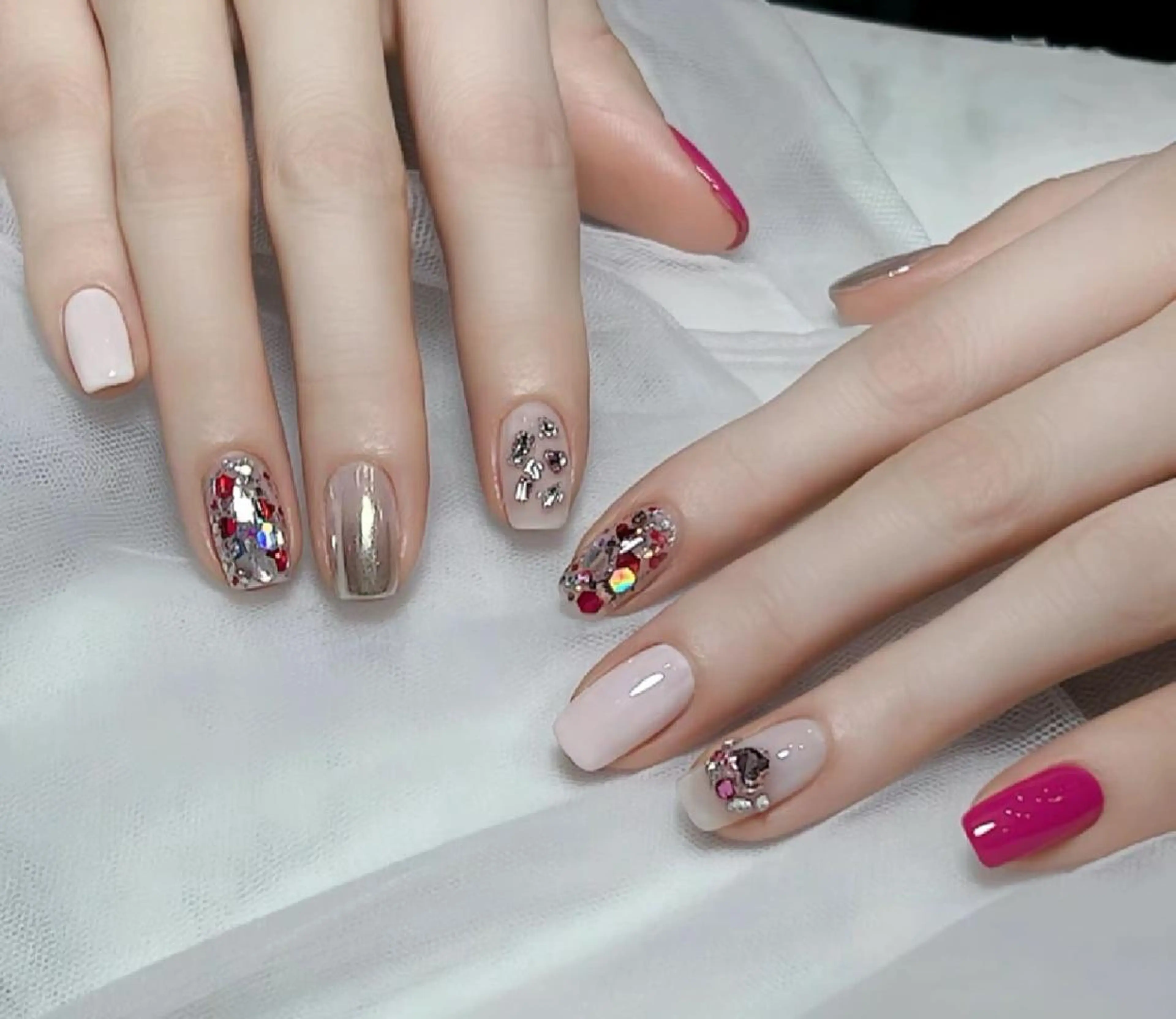 ネイル VIVIAN エイのネイルデザイン