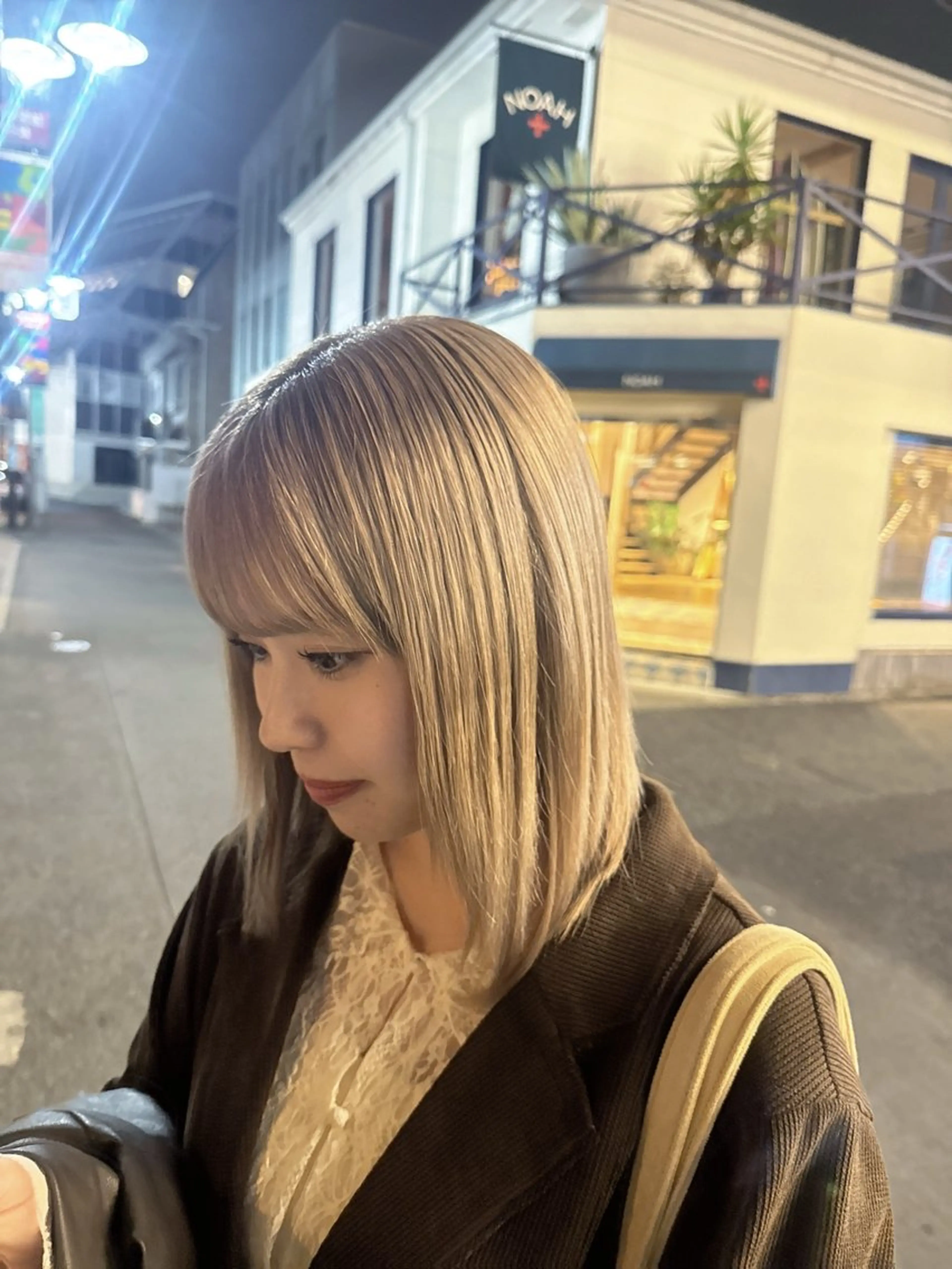 ミディアム カラー ベージュカラー ブリーチ ブロンド ケアブリーチ 透明感カラー カット ヘアカラー 💎透明感カラー特化 💎TAISEIのヘアスタイル