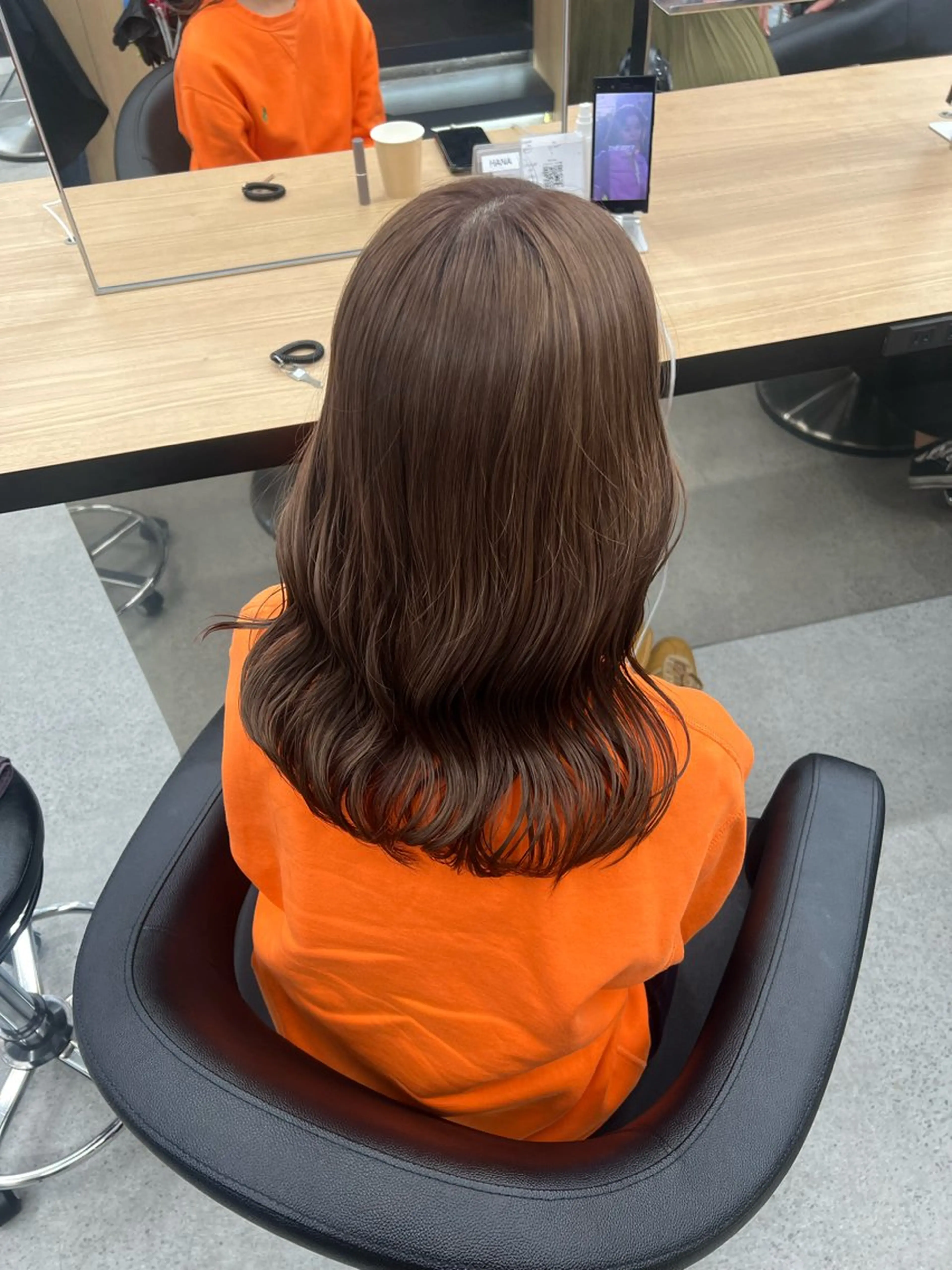 セミロング カラー 💗愛され暖色💗 ピンク/レッド💗のヘアスタイル