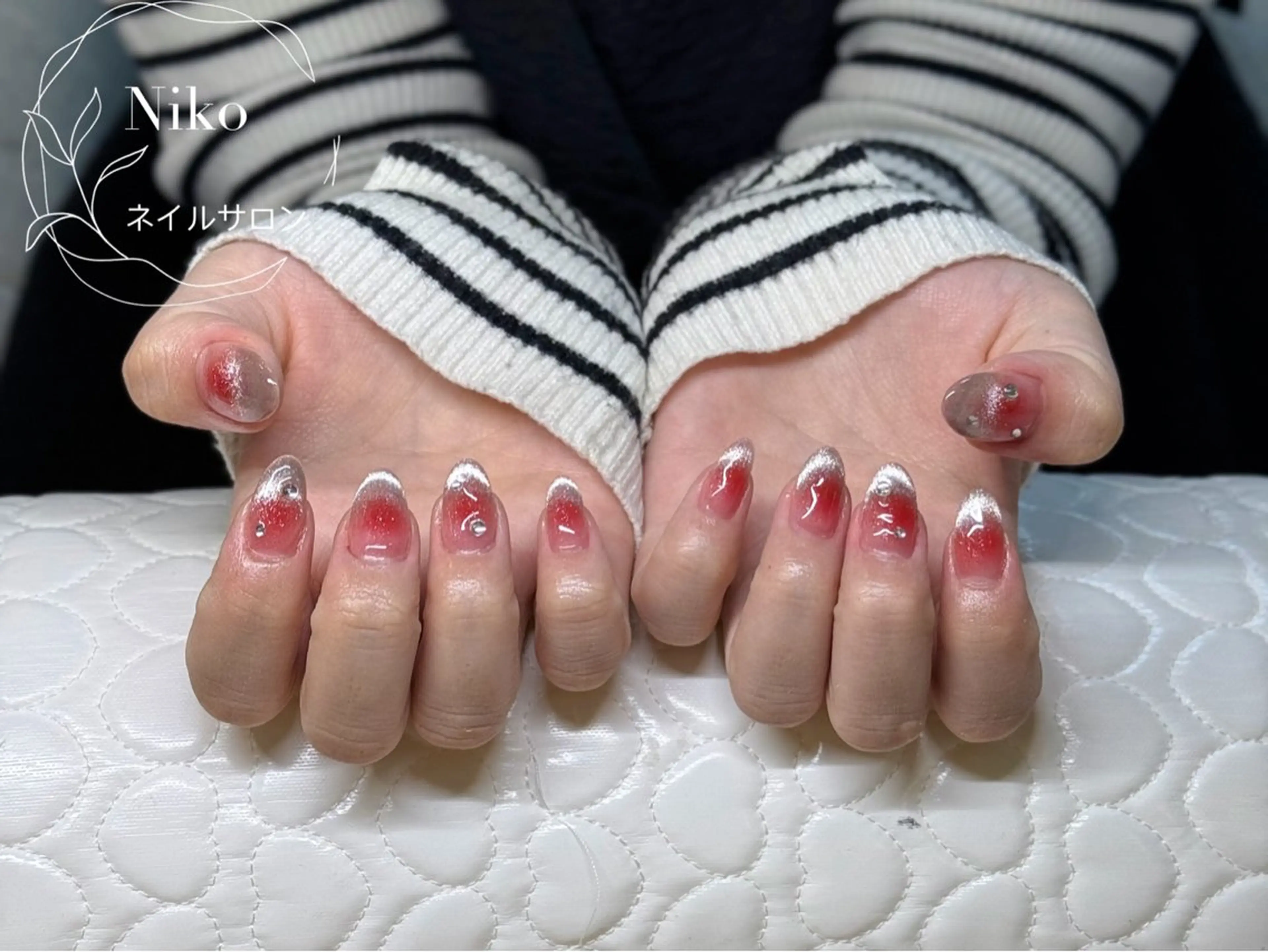 ネイル 長さ出し フットネイル フレンチネイル ジェルネイル 韓国ネイル Niko nailサロンのネイルデザイン