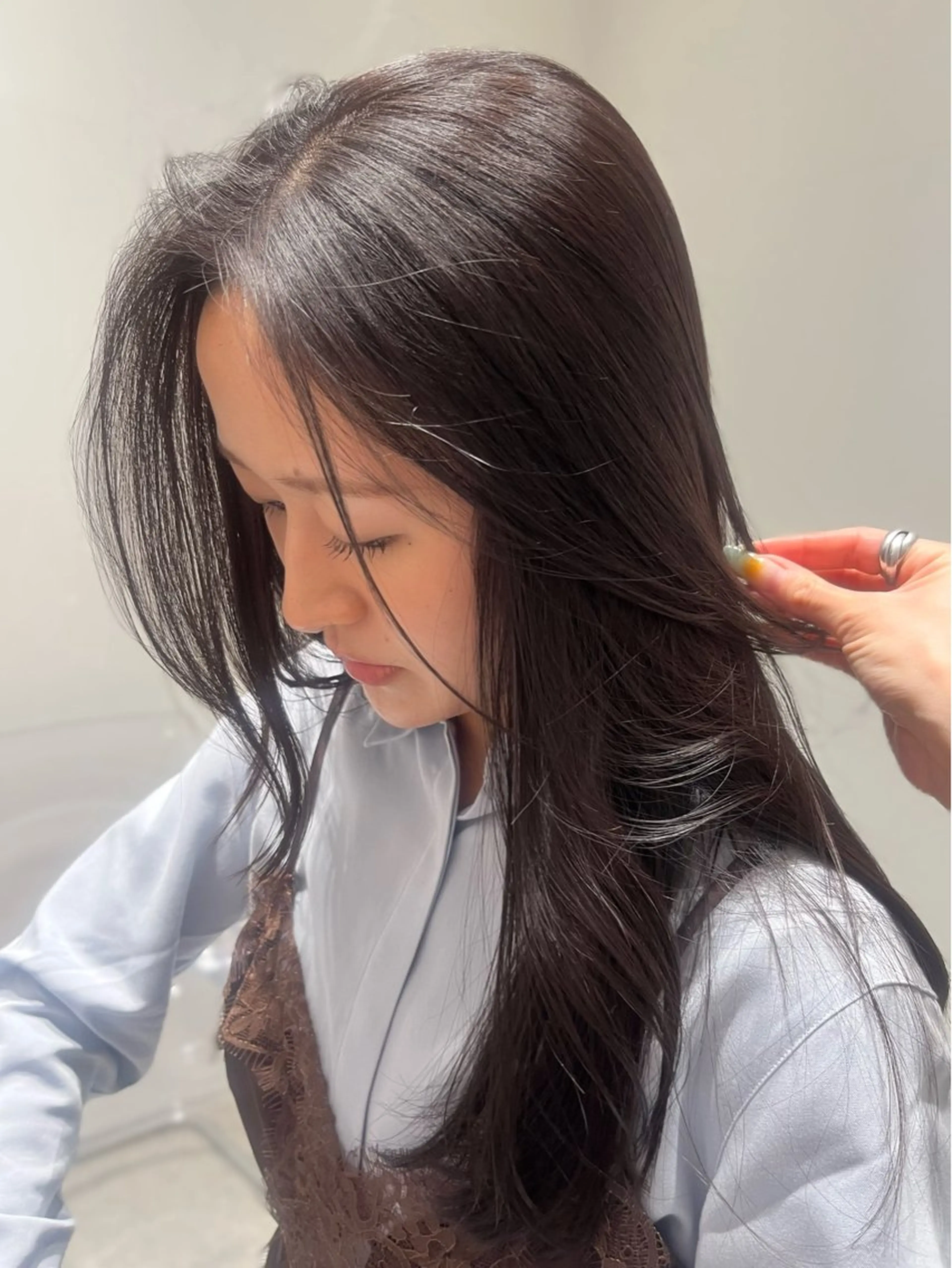 セミロング カラー ヘアカラー yoke所属・haruka kobayashiのヘアスタイル