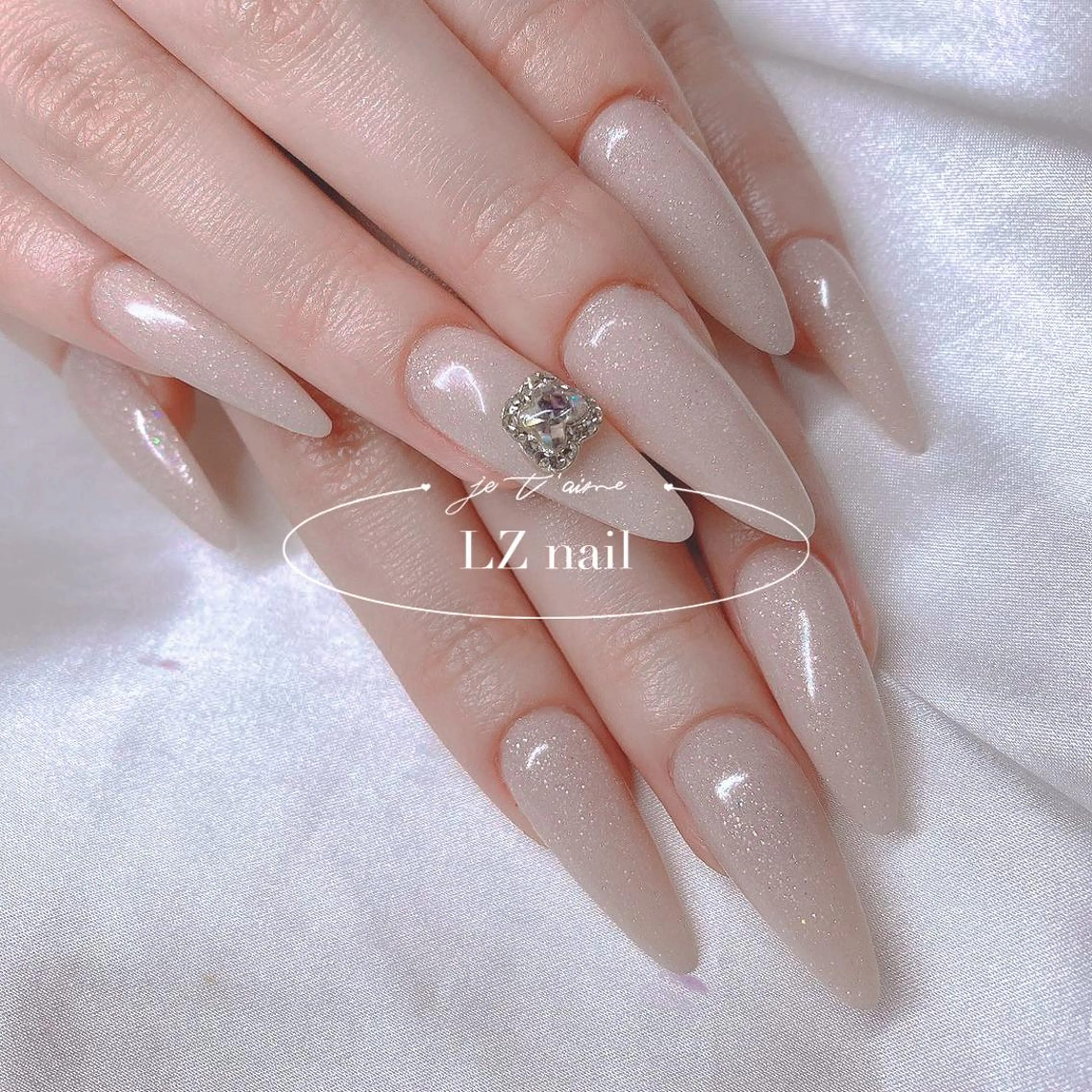 ネイル 🌖す い🌒のネイルデザイン