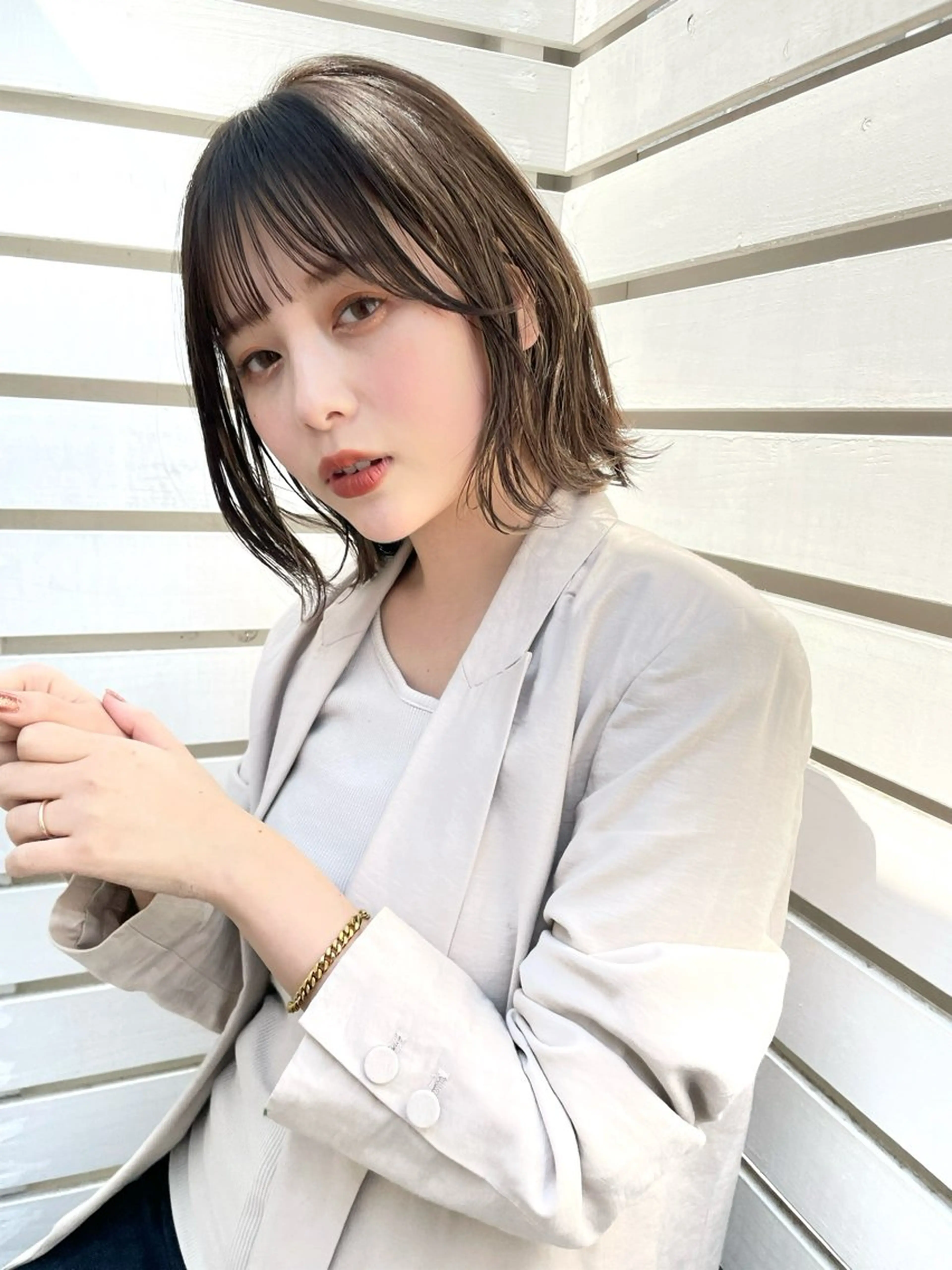 ミディアム カラー カット ヘアカラー 結べるレイヤーボブ くびれLady表参道のヘアスタイル