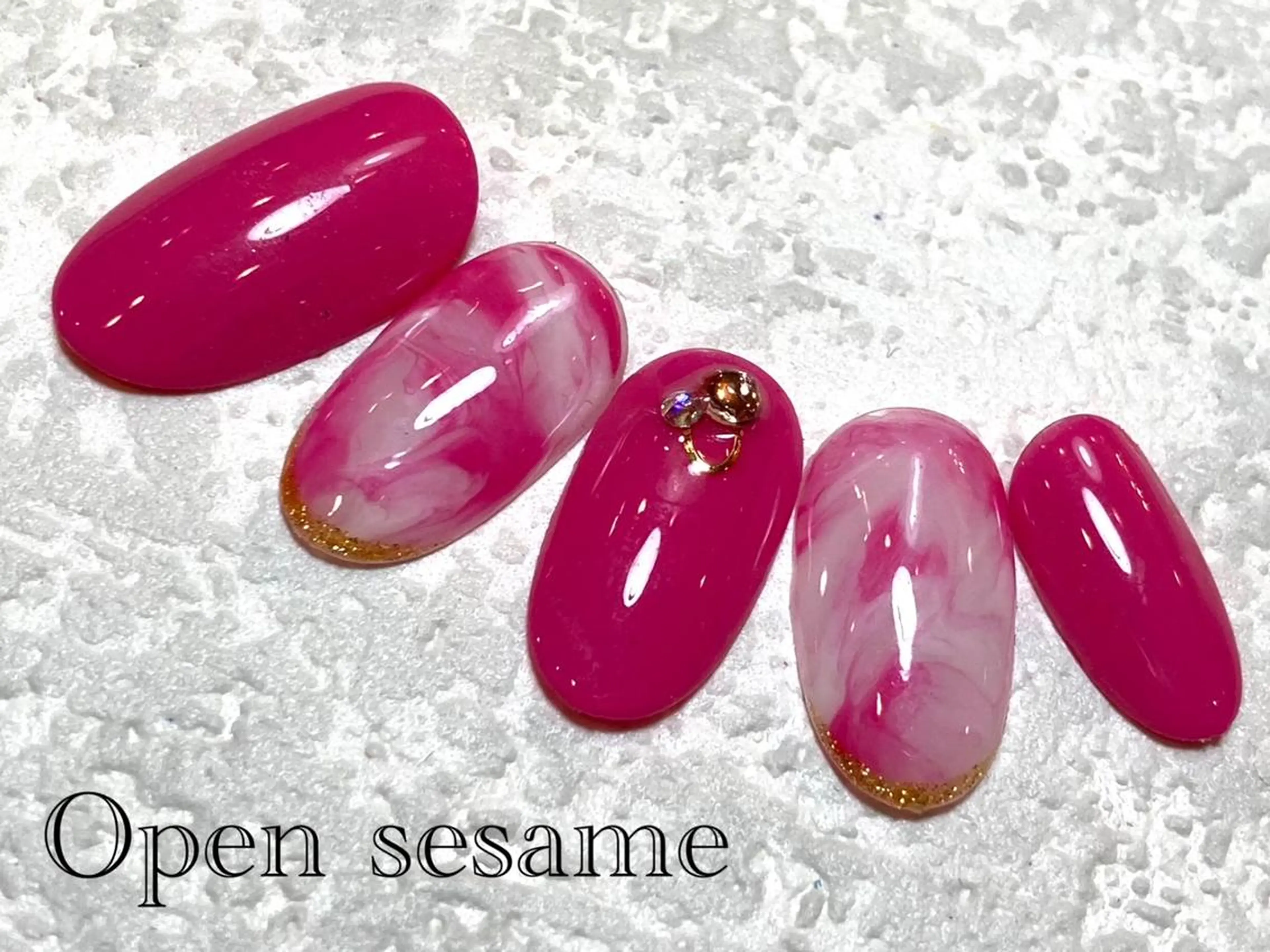 ネイル 遠藤 志乃のネイルデザイン