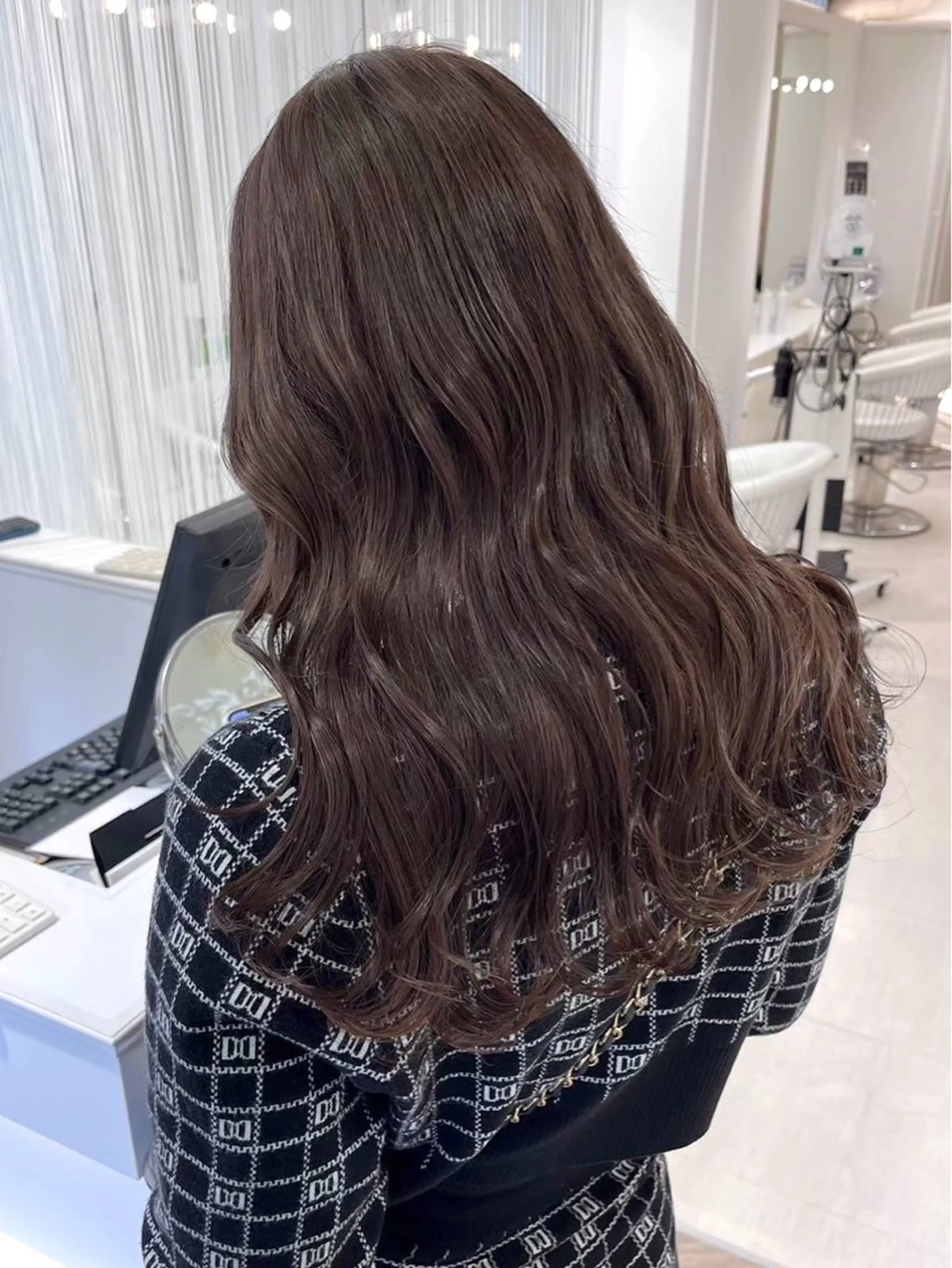 ロング カラー カット ヘアカラー トリートメント ParveMix 🪽鳥取彩花のヘアスタイル