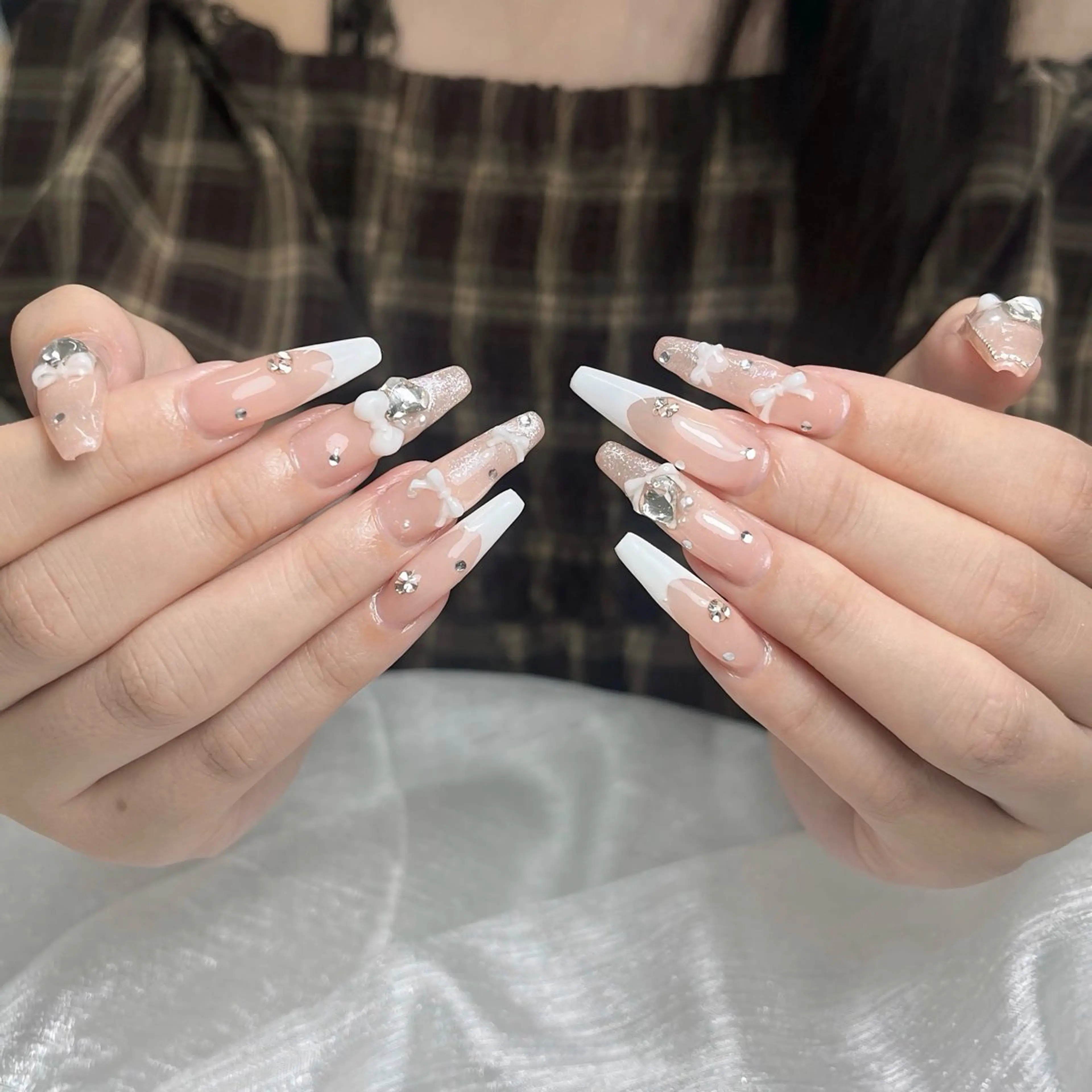 ネイル アートネイル ジェルネイル ハロウィン キラキラネイル スカルプネイル ハンドネイル ハンドケア Panda chan Novaのネイルデザイン