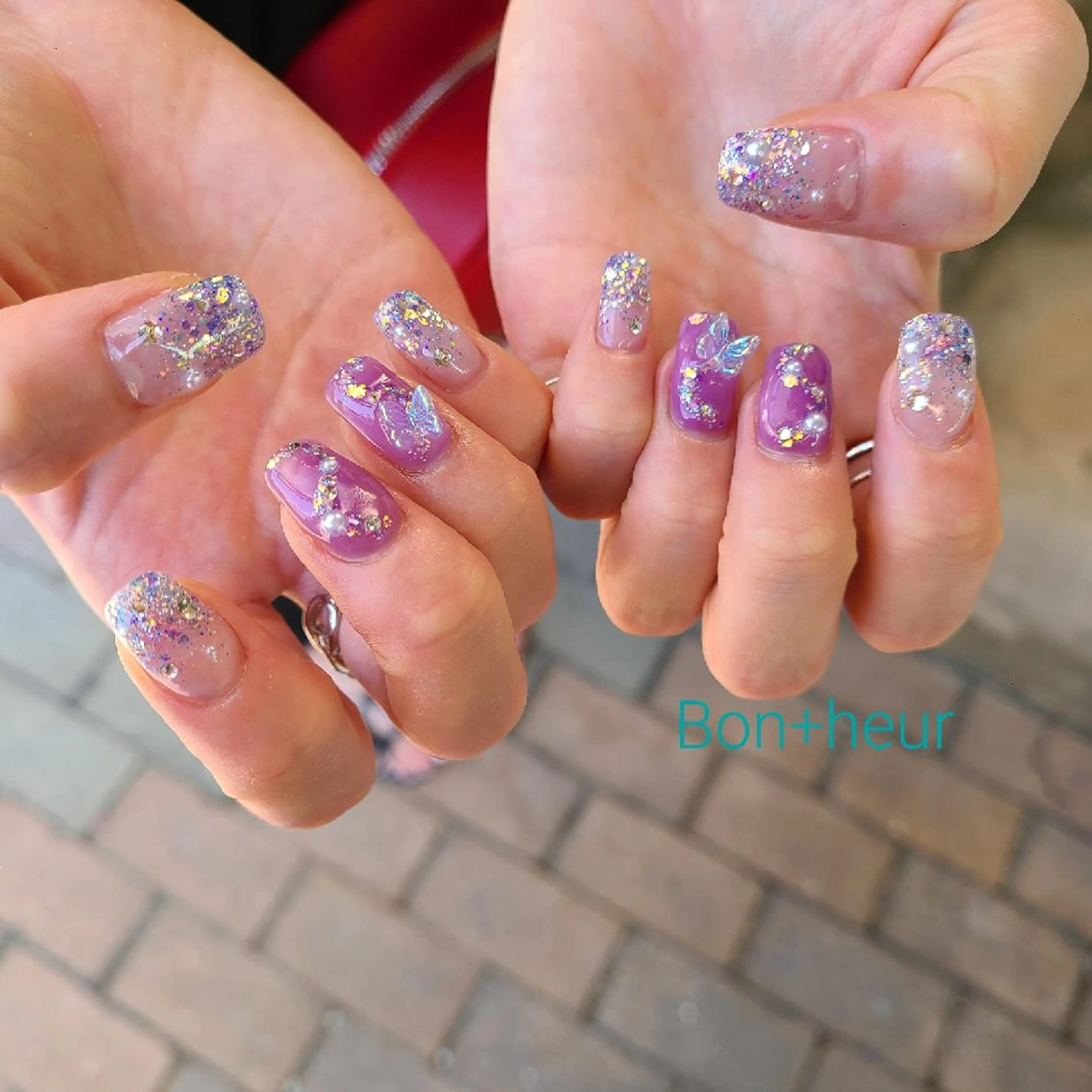 ネイル フラワーネイル ジェルネイル グラデーション キラキラネイル 韓国ネイル ハンドネイル 宮口 紗子のネイルデザイン