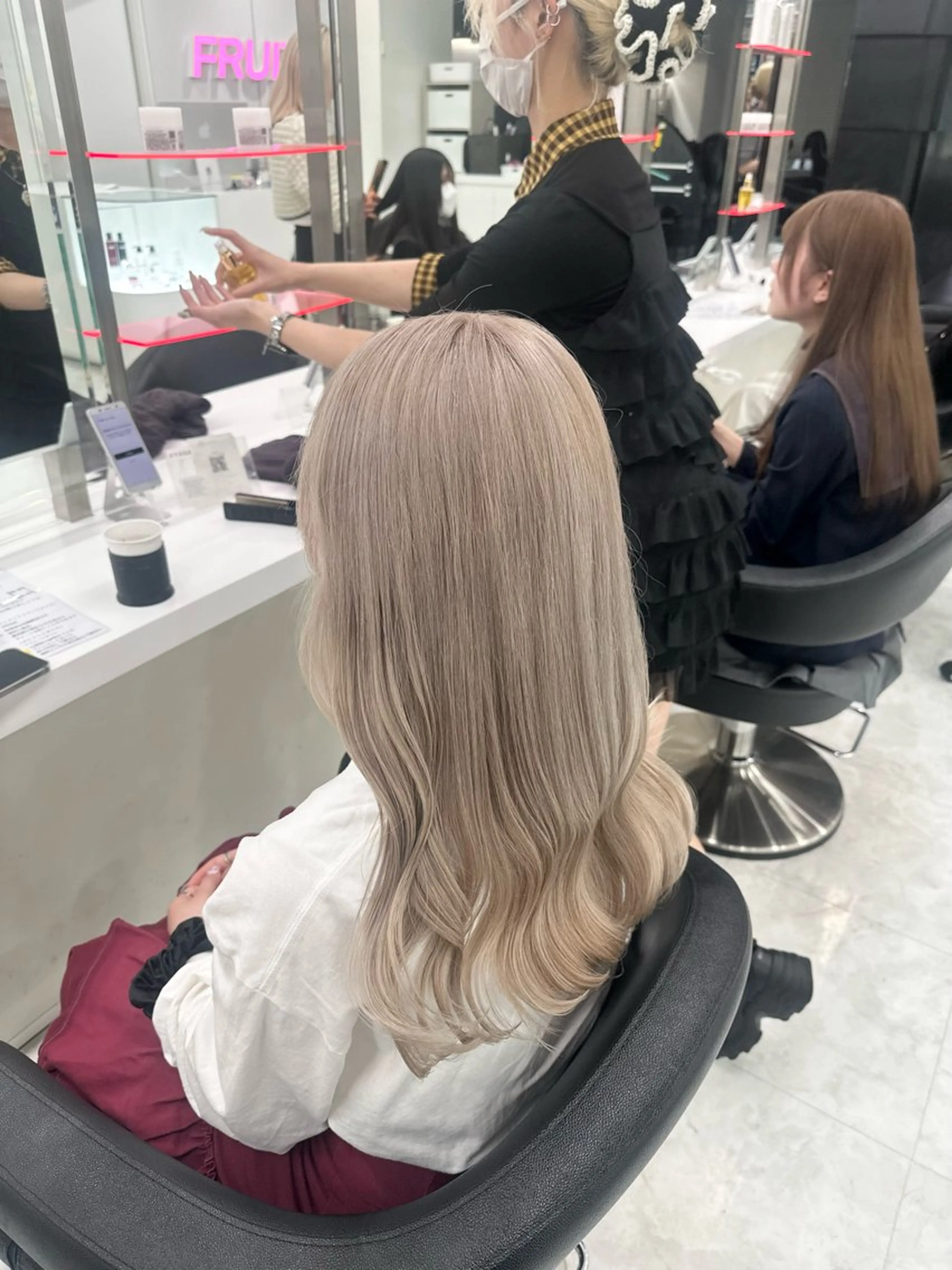 ロング 韓国ガーリー🤍ハイ トーン🤍Ayanaのヘアスタイル