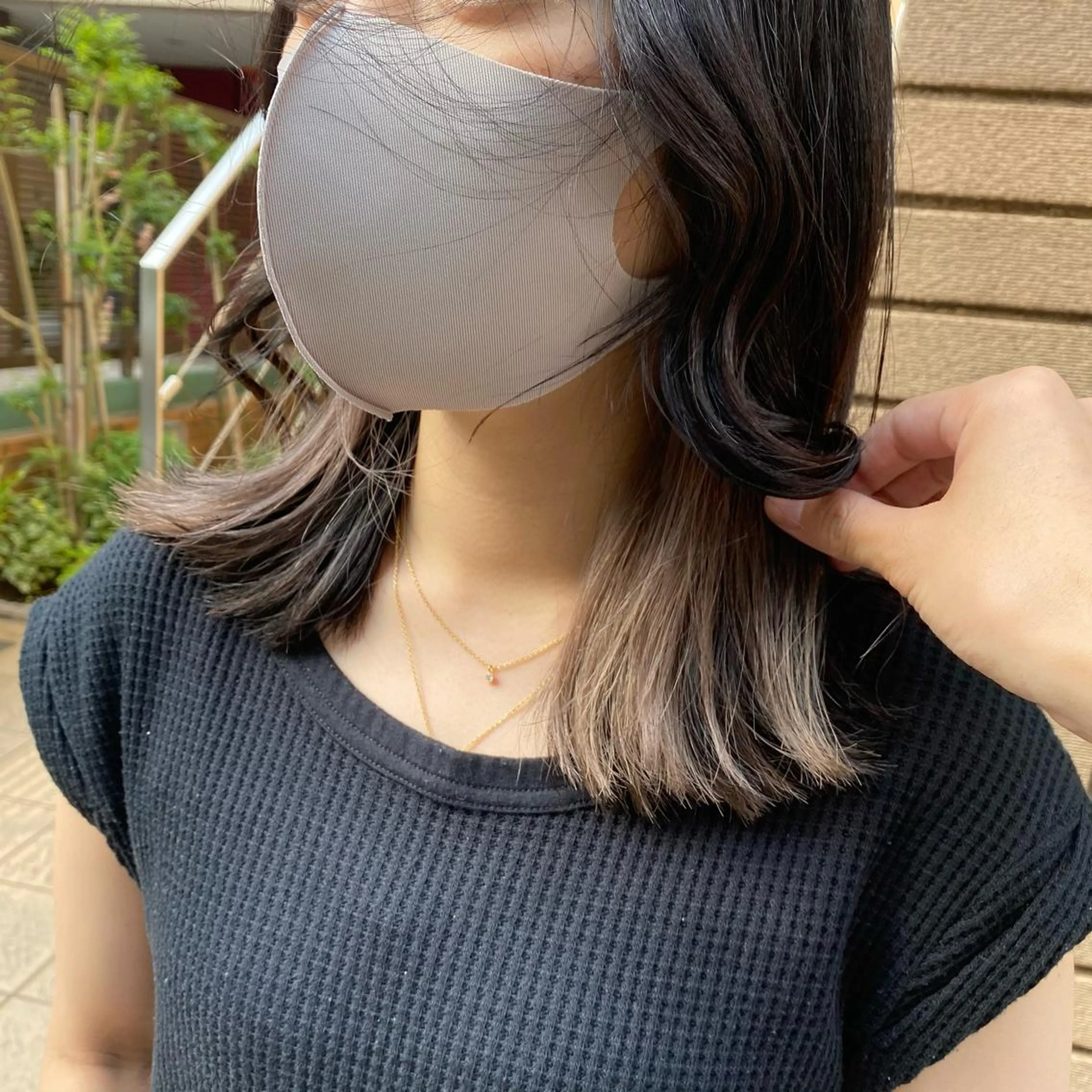 ミディアム カラー ベージュカラー インナーカラー salowin 渋谷　joule所属・美髪矯正 韓国レイヤーのヘアスタイル