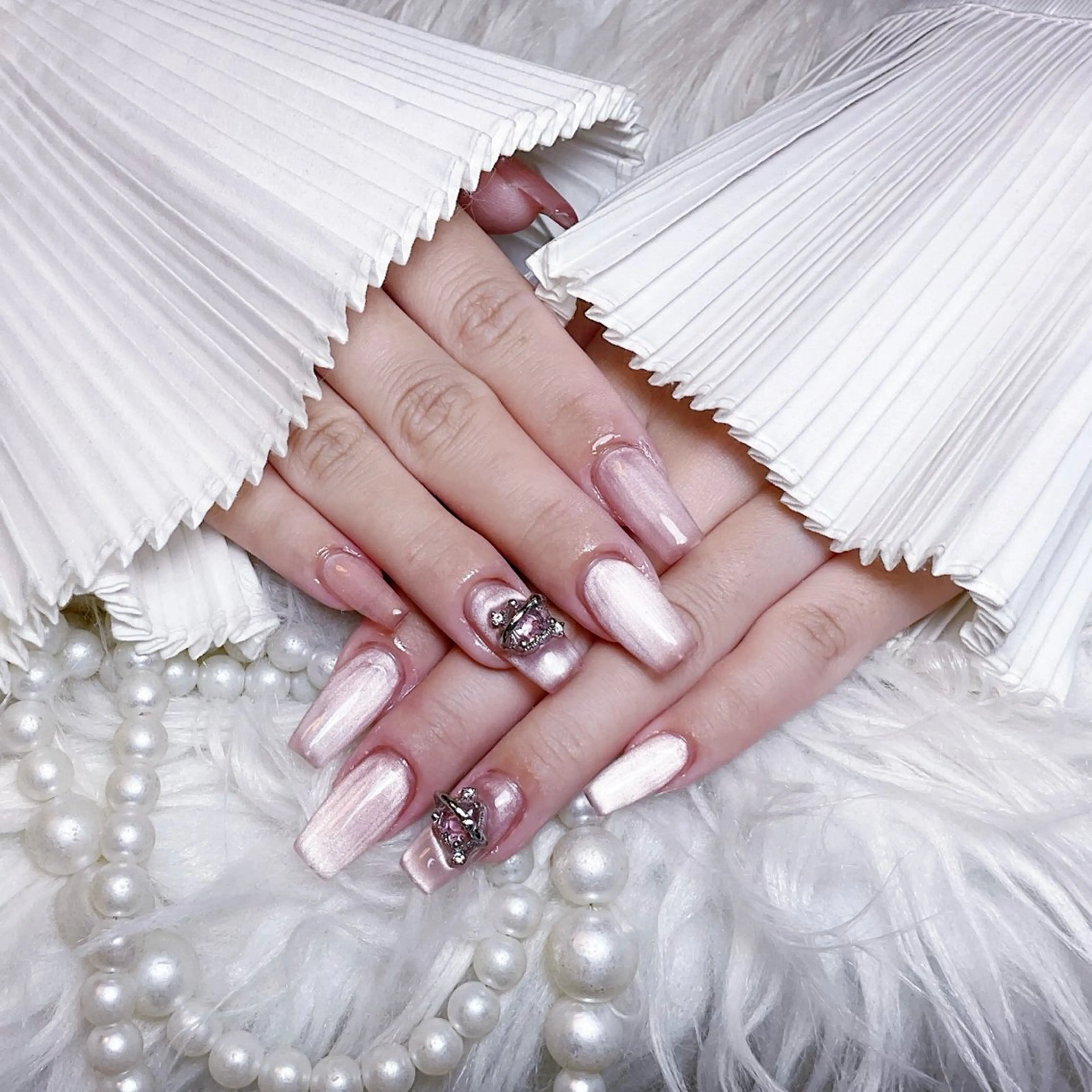 ネイル ハンドネイル 🌈Yun nail hyejin💋のネイルデザイン