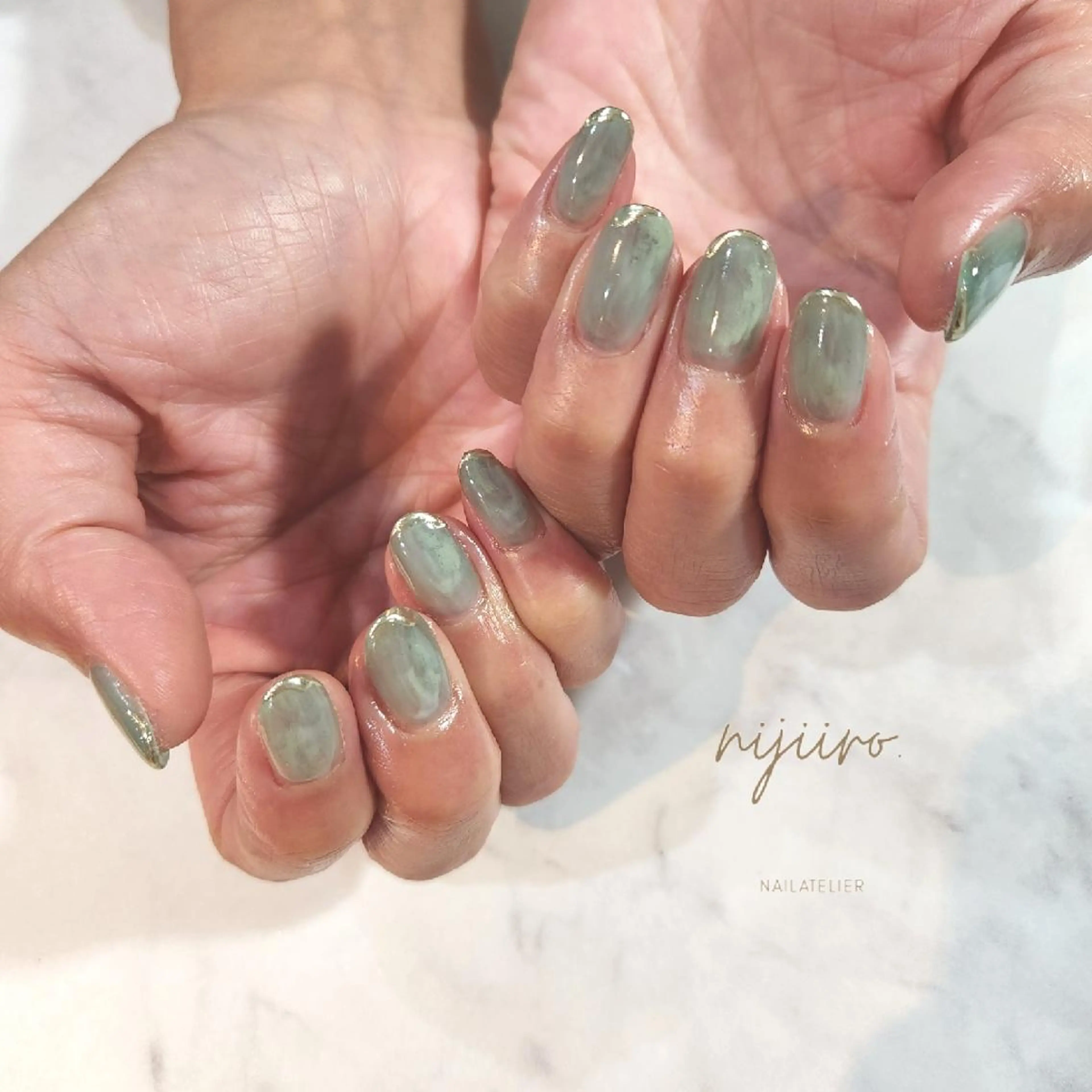 ネイル ハンドネイル nailatelier nijiiro.所属・nijiiro🌈 サトウのネイルデザイン