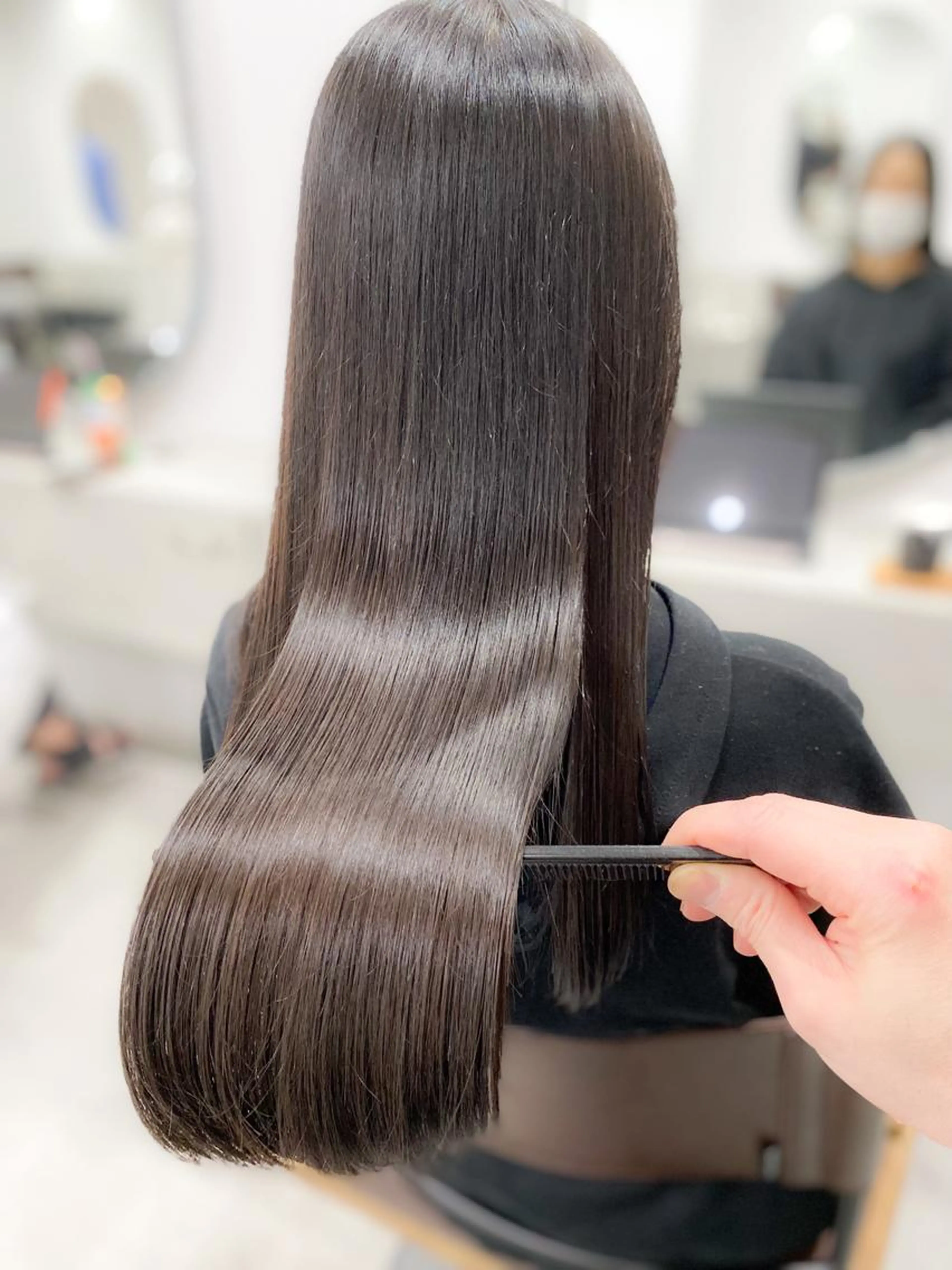 ダメージレス酸性縮毛矯正+TOKIOトリートメント　平日17時以降土日祝日+2160円の写真