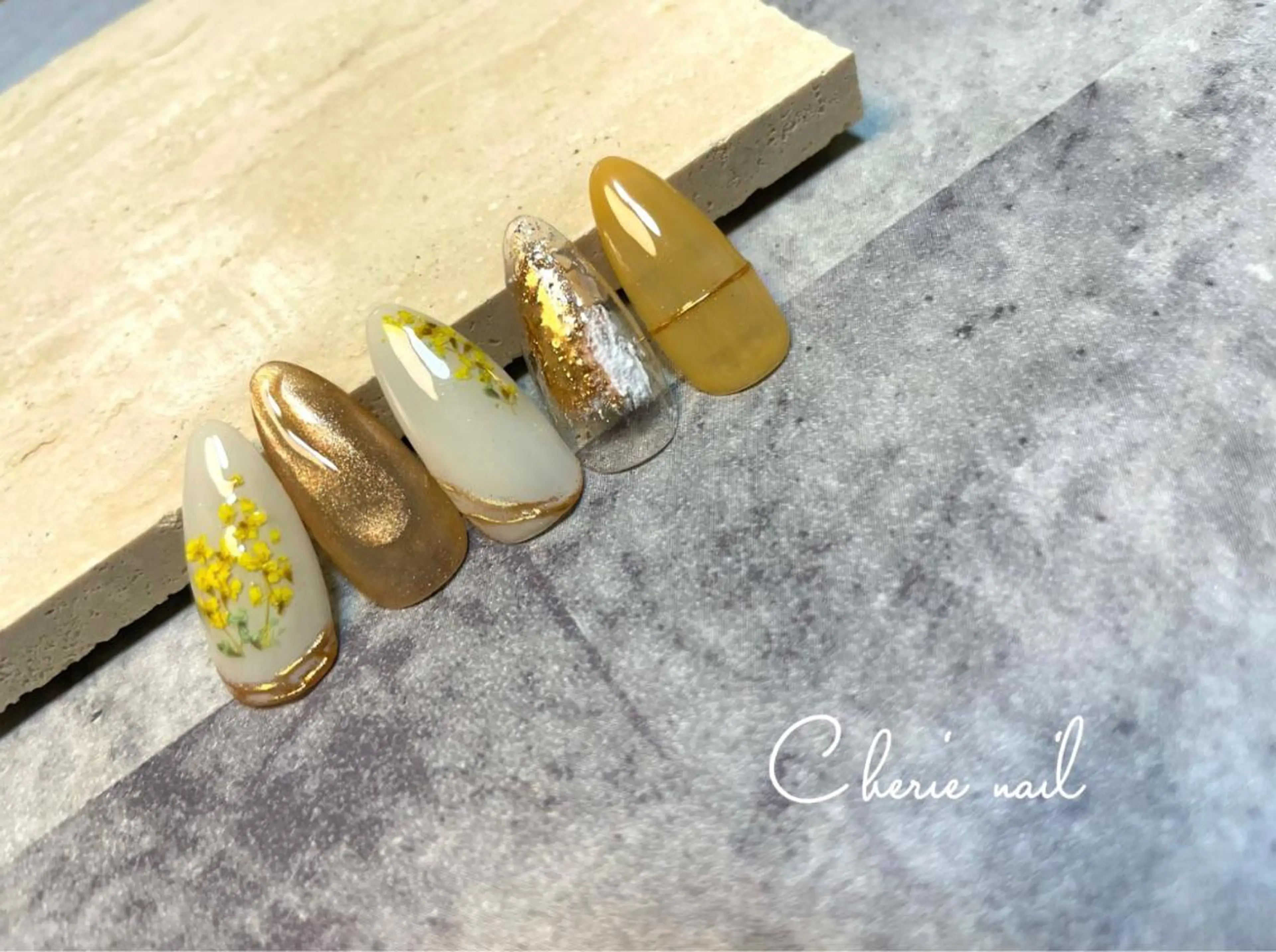 ネイル フラワーネイル 春ネイル Cherienail yunaのネイルデザイン