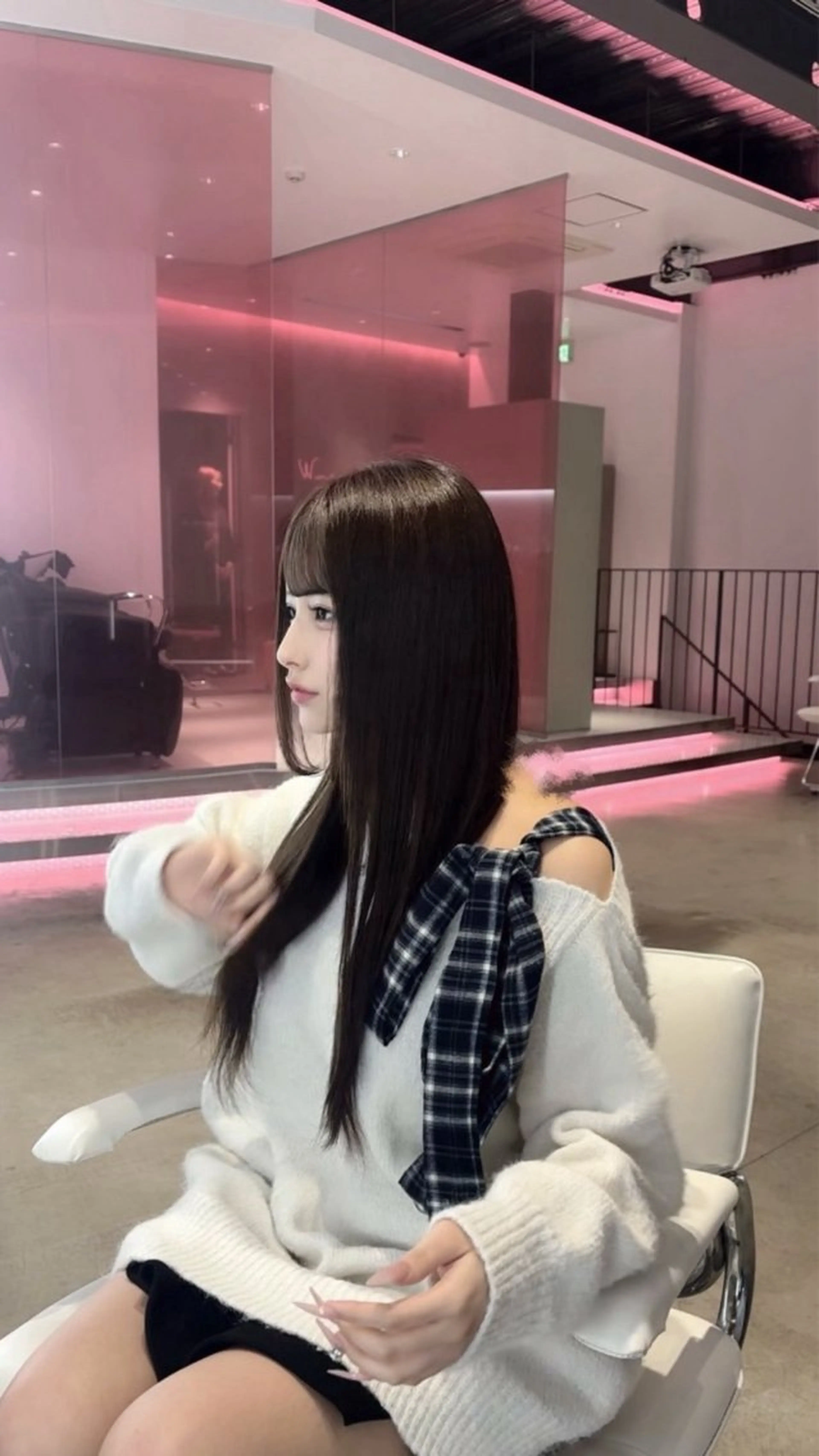 ロング カラー wme所属・wme/ANNA .のヘアスタイル