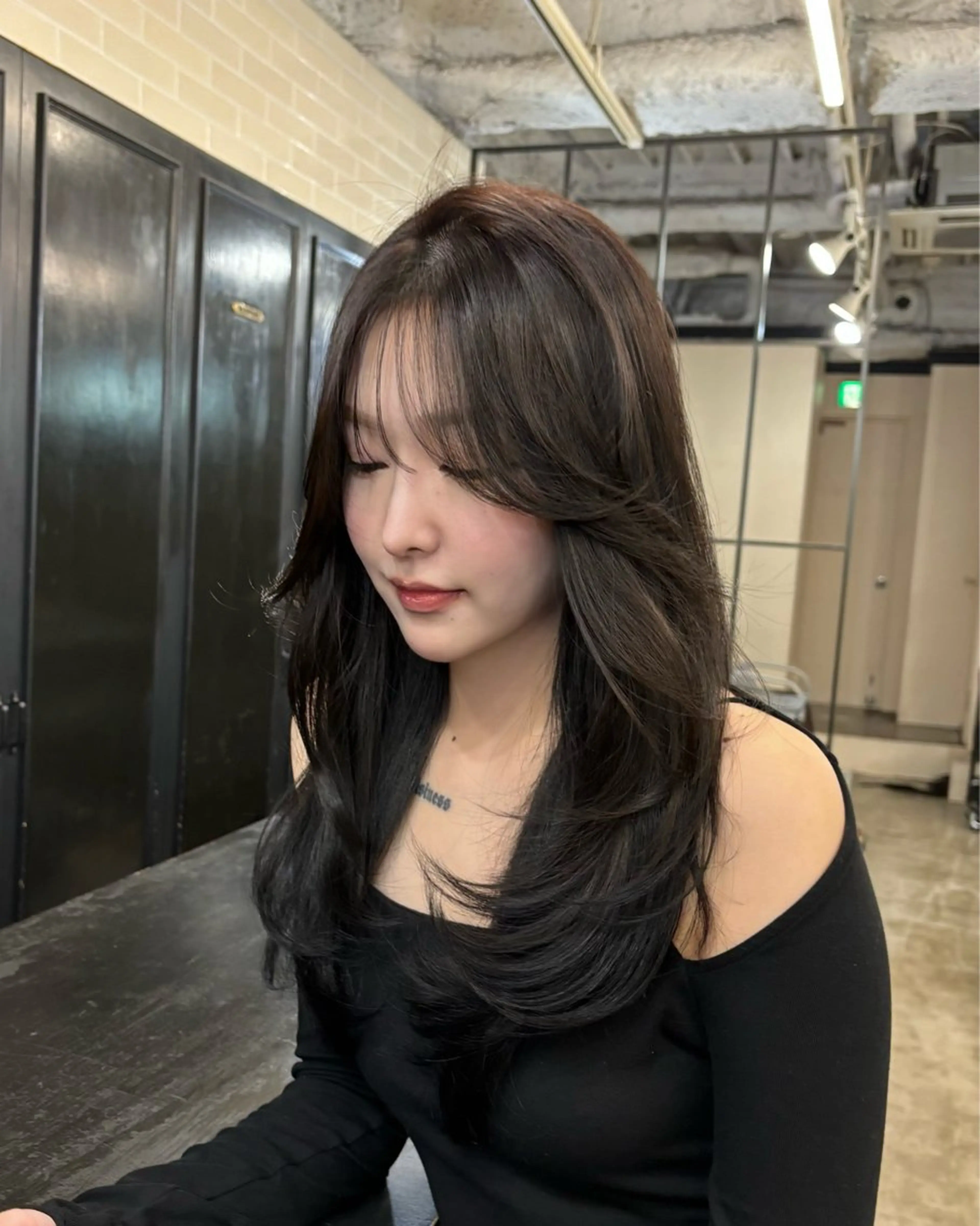 ロング カラー ヘアカラー トリートメント オリーブベージュ 🫒🩶Rianaのヘアスタイル