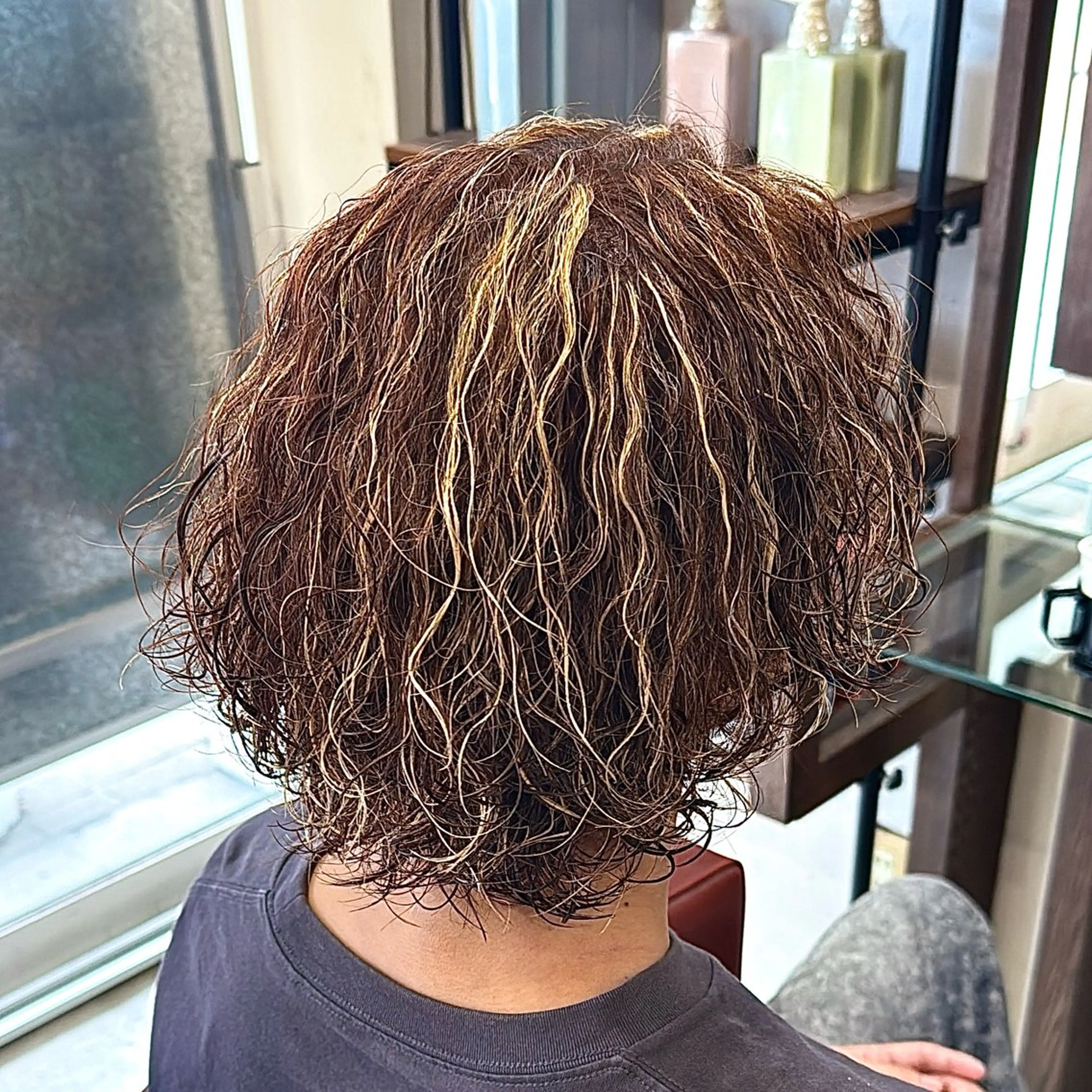 パーマ メンズ メンズハイライト カット パーマ スペインカール/ サーフカール/RYUのヘアスタイル