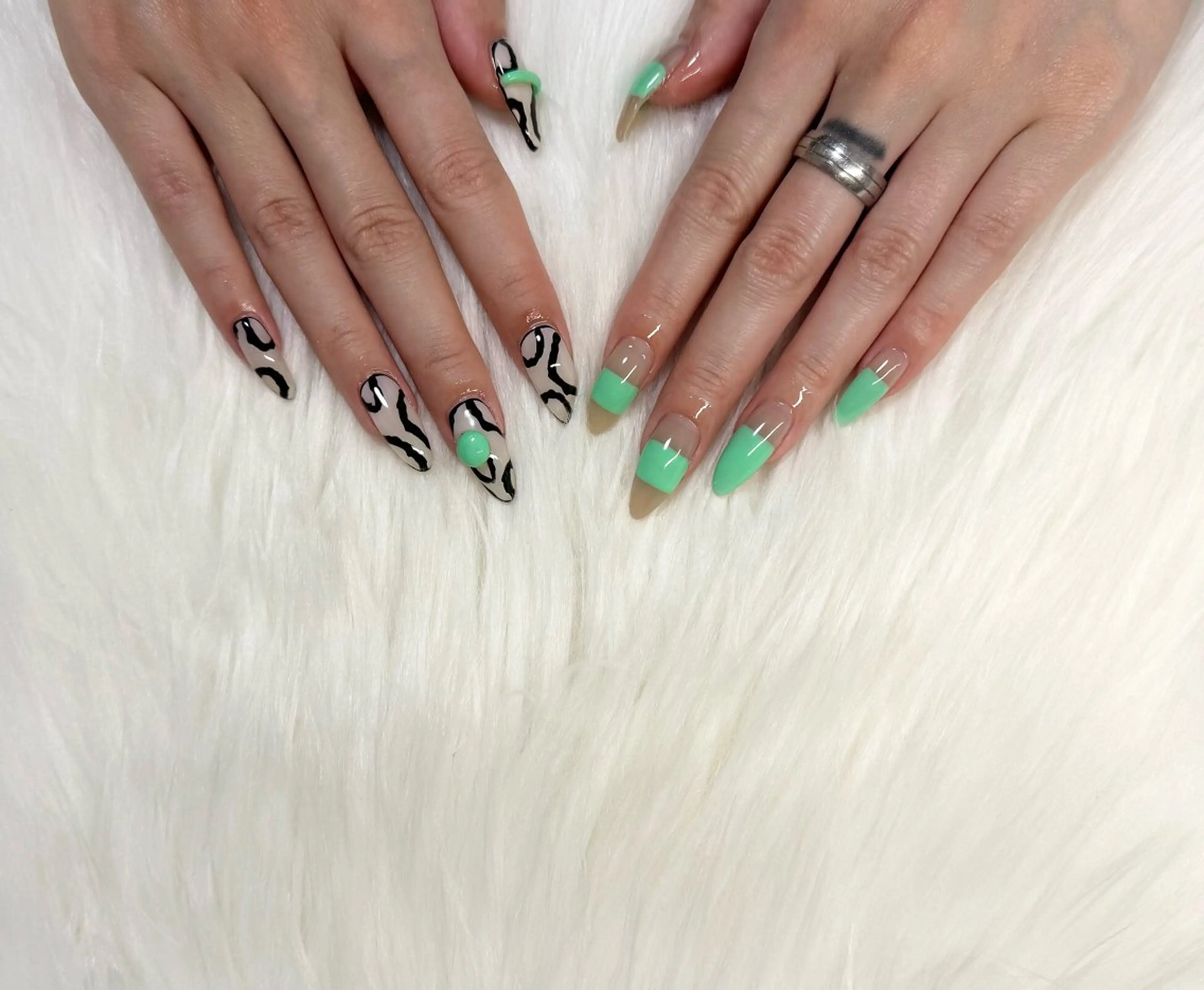 ネイル nailsalon R.のネイルデザイン