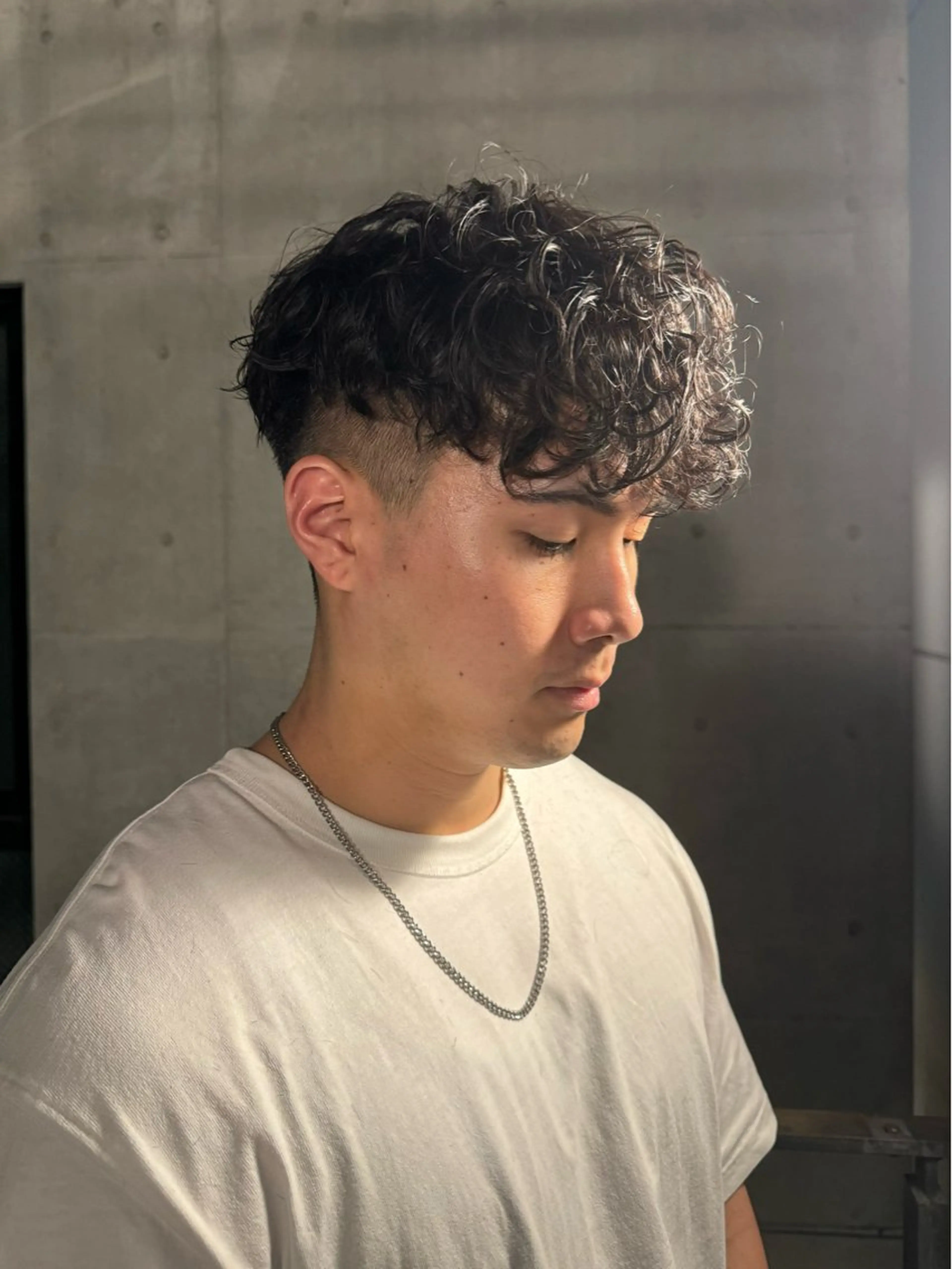 パーマ メンズ メンズパーマ スペインカール カット パーマ シャドウパーマ/ 波巻パーマYu-Kiのヘアスタイル