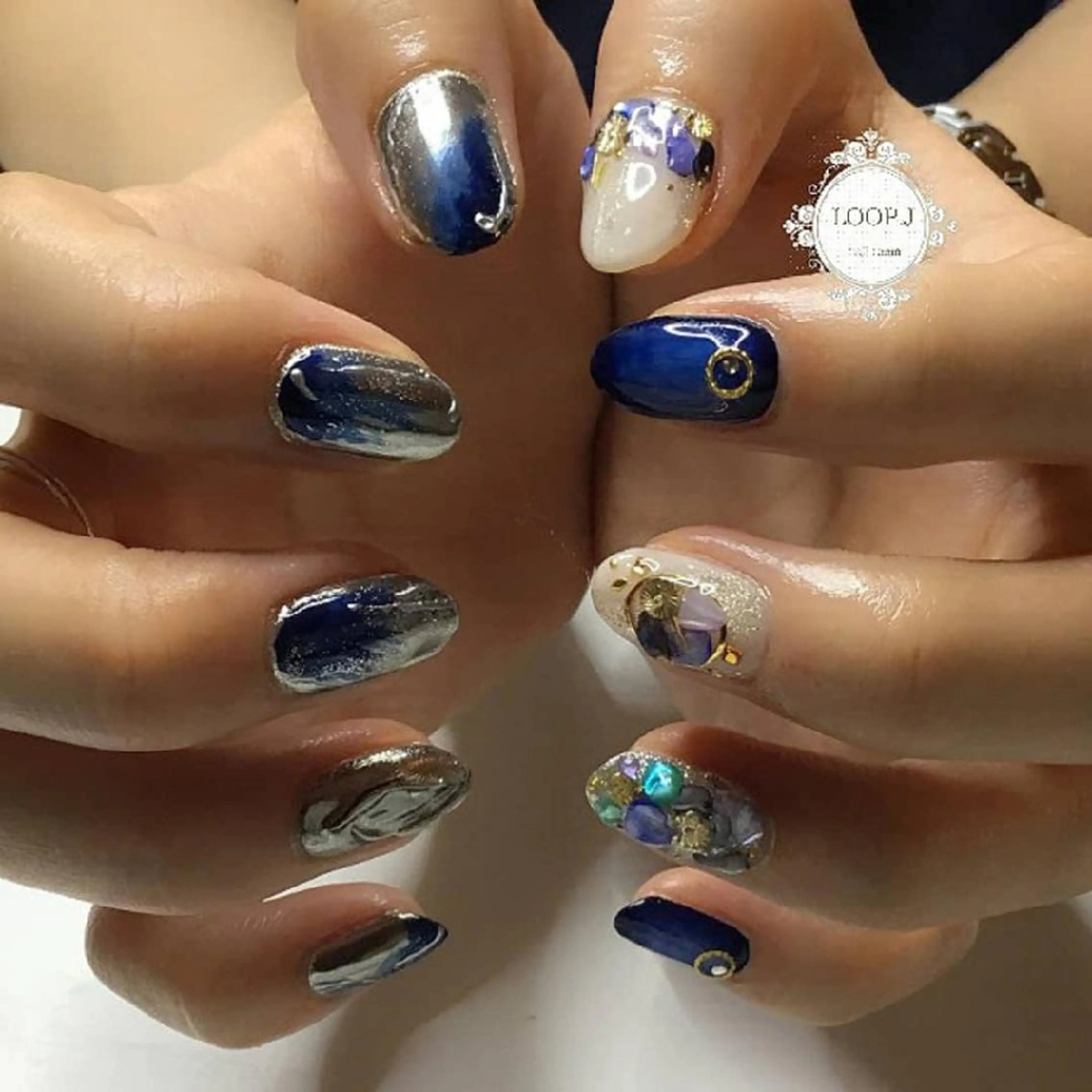 ネイル おおくぼ めぐみのネイルデザイン