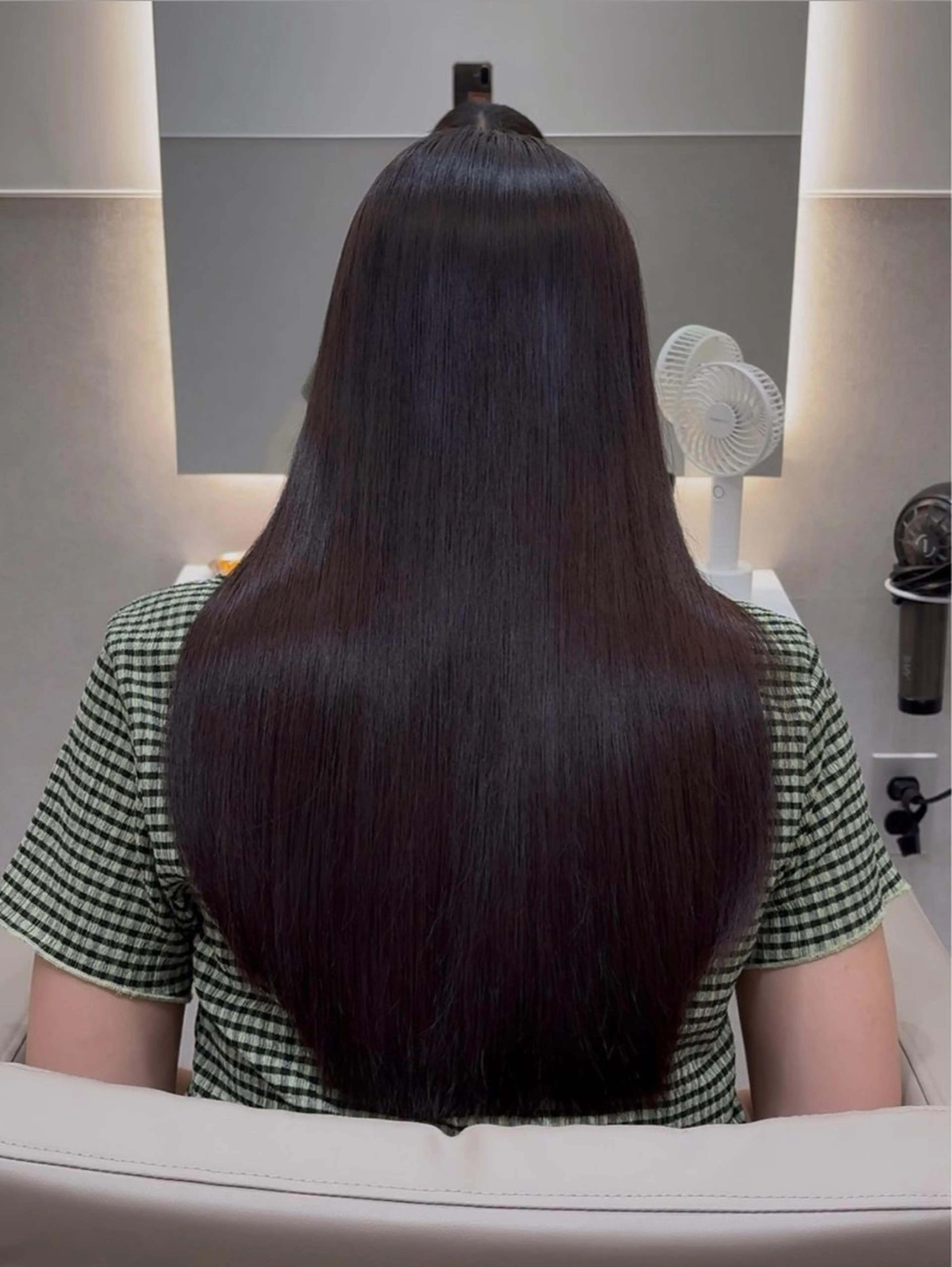 【平日限定】premium艶髪ストレート（縮毛矯正）＋カットの写真