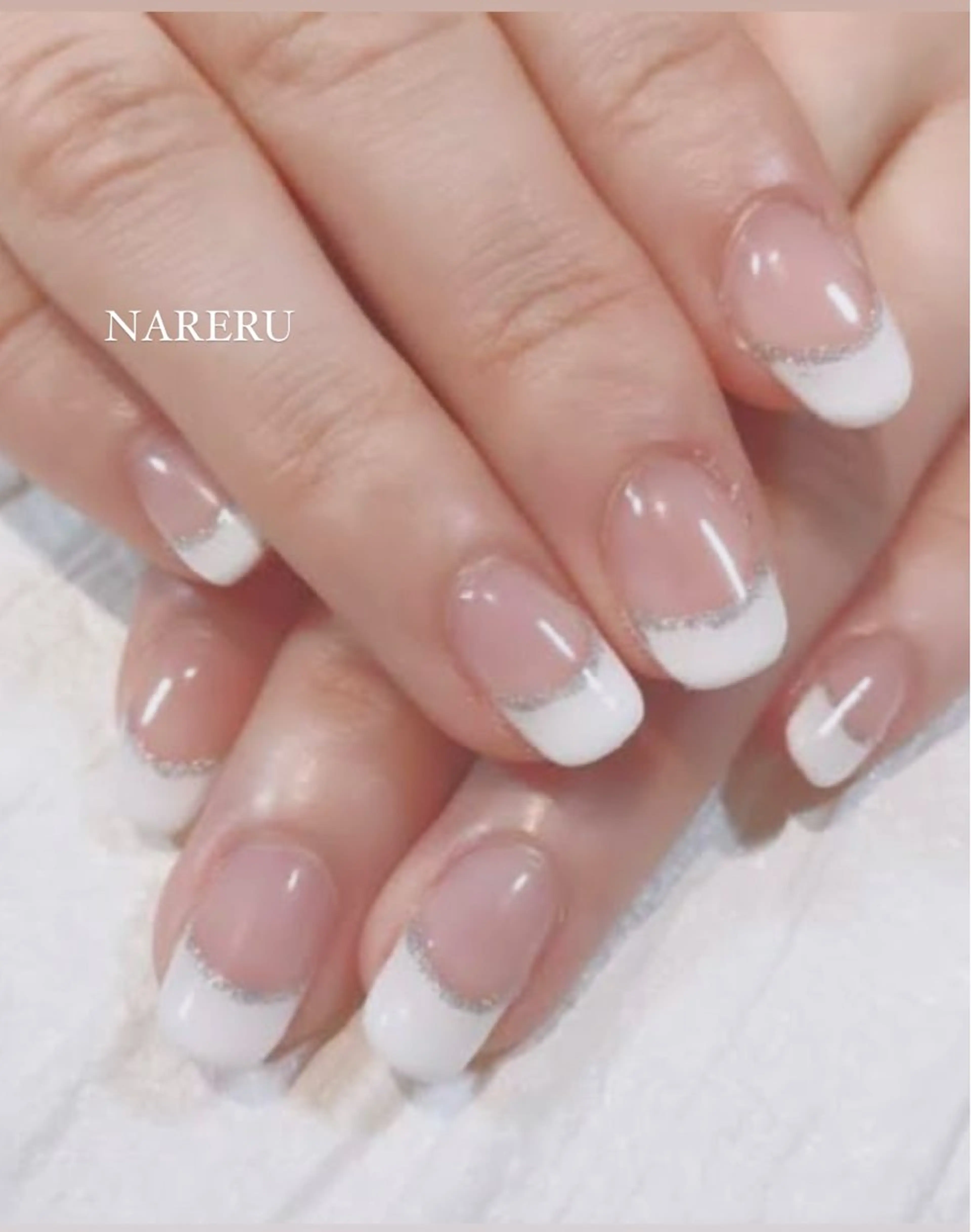 ネイル フレンチネイル ラメ(グリッター) NARERU rycomのマツエク・マツパデザイン