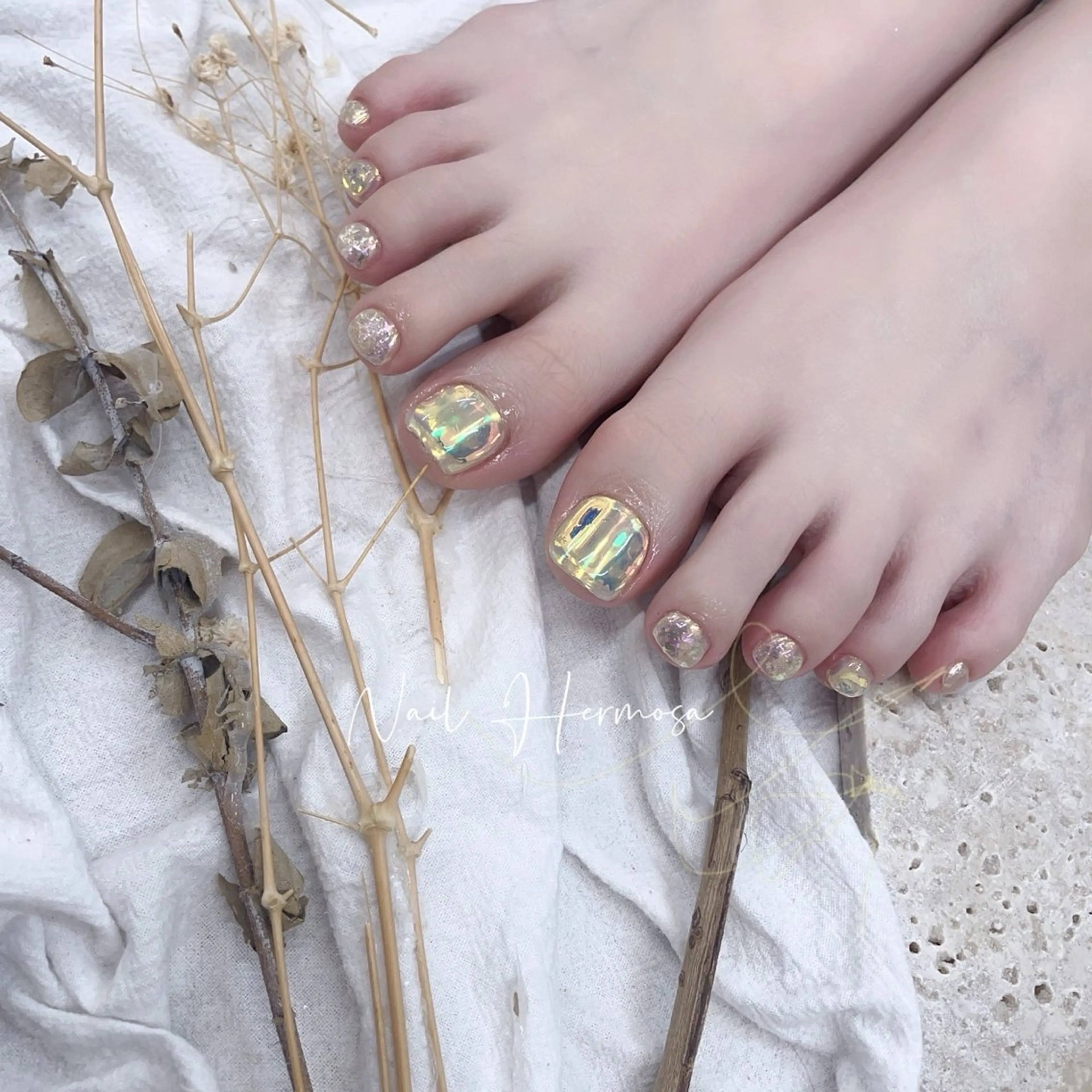 ネイル 長さ出し フラッシュネイル フットネイル ジェルネイル マグネットネイル フットネイル エルモサ YURIKAのネイルデザイン