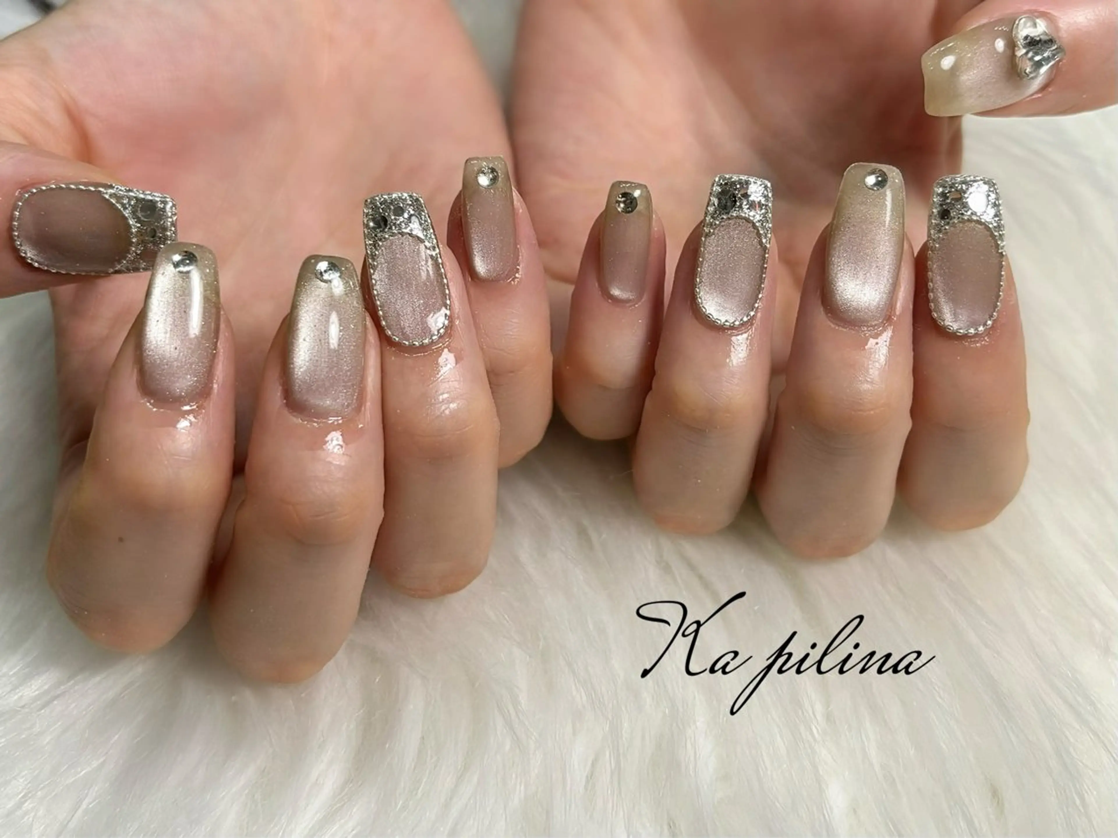 ネイル ストーンネイル Ka pilina所属・♡プライベートサロン Ka pilina♡のネイルデザイン