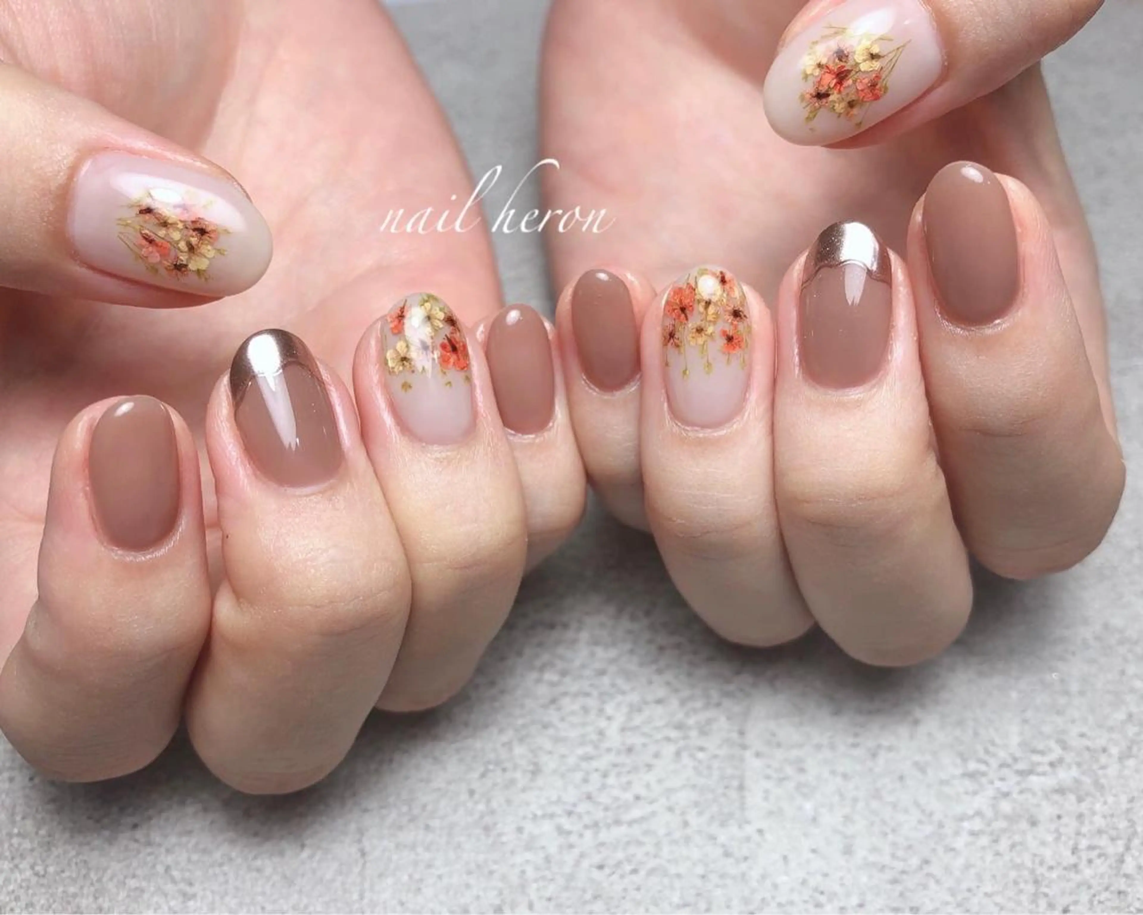 ネイル フラワーネイル ハンドネイル nail heron所属・saki_ nail heronのネイルデザイン