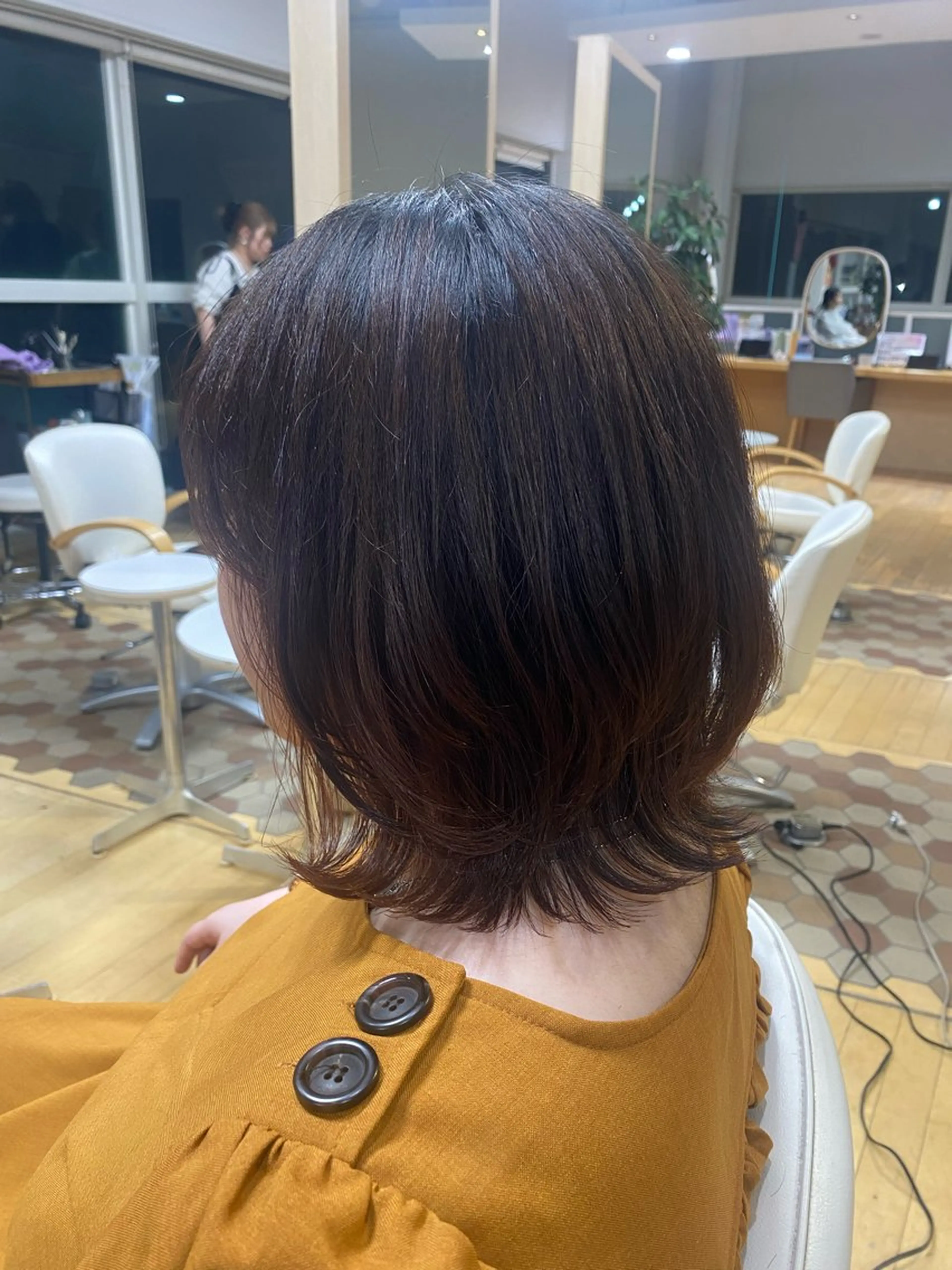 ミディアム ボブレイヤー ボブ レイヤーカット I's hair NUBOU所属・小守林 蘭のヘアスタイル