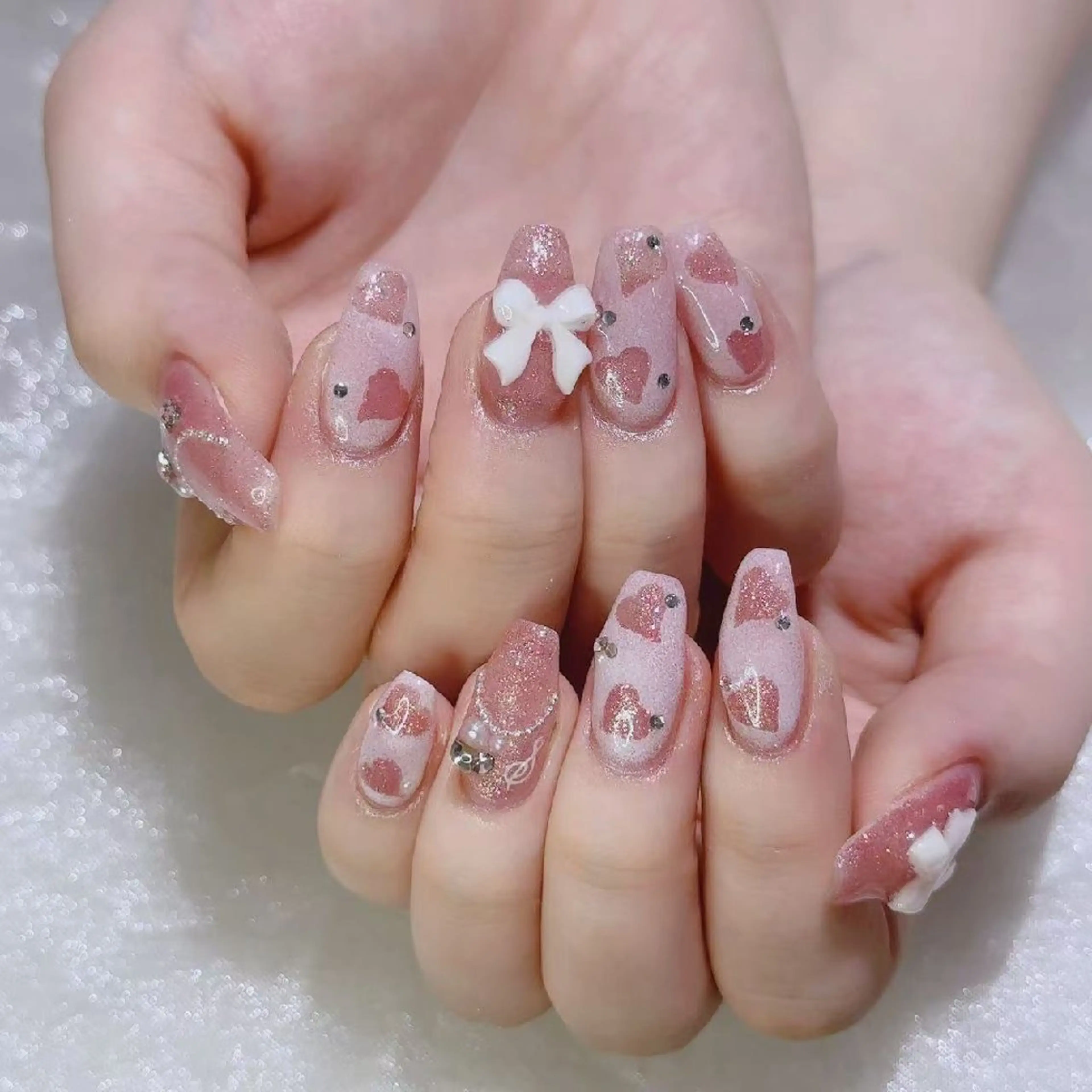 ネイル Queens みなみのネイルデザイン