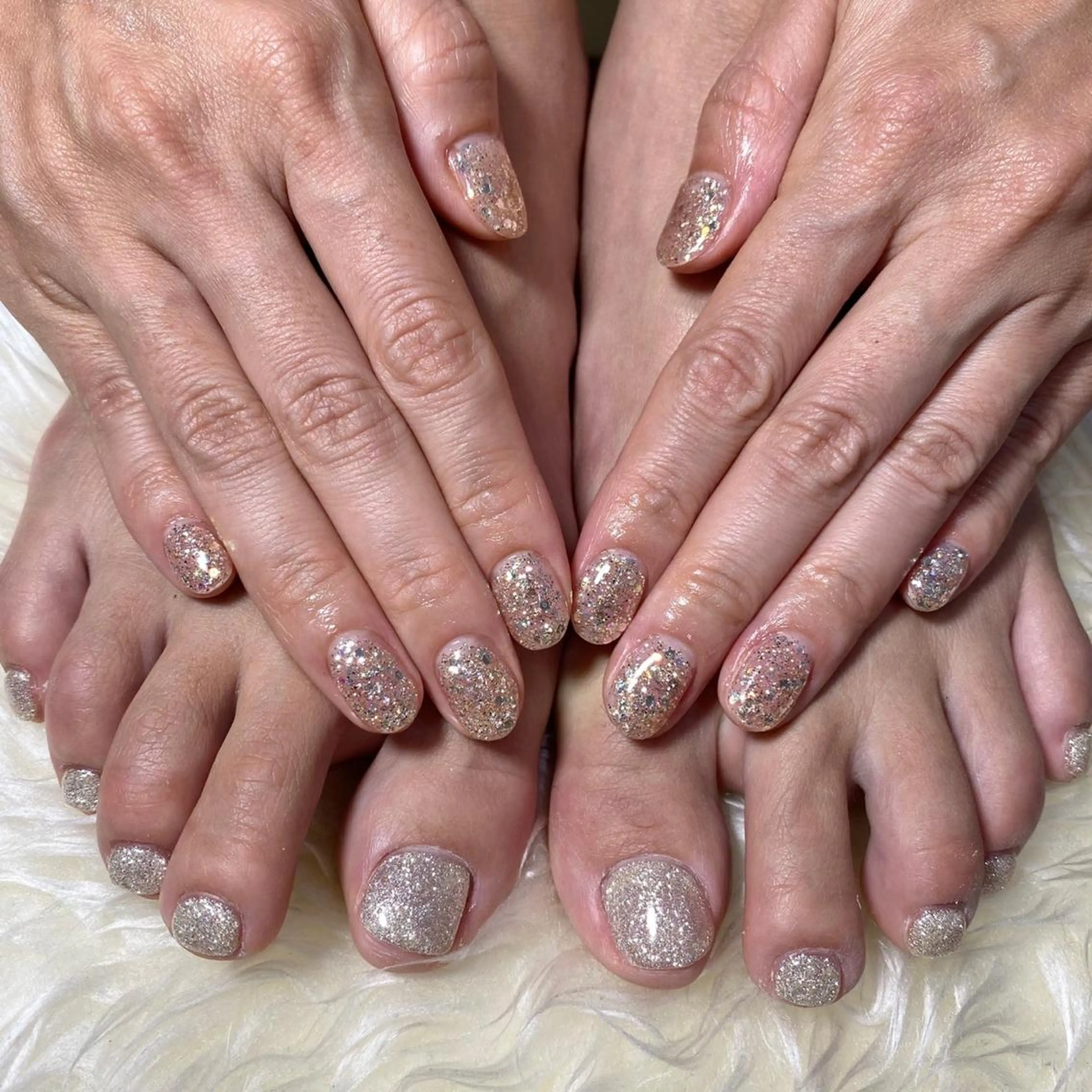 ネイル キラキラネイル Nail&eye Belire 新宿のネイルデザイン