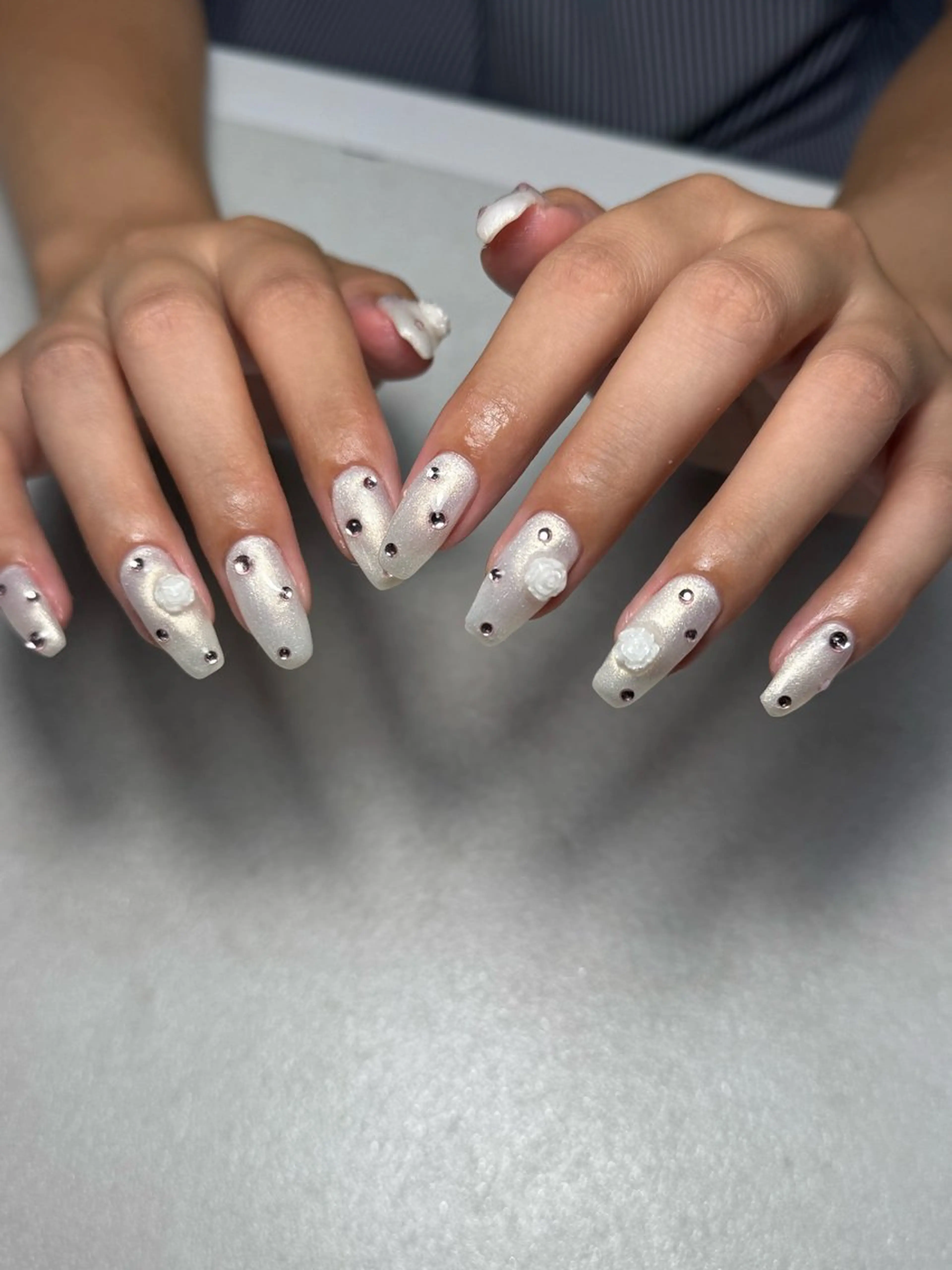 ネイル ハンドネイル 🐈‍⬛ Minamiのネイルデザイン