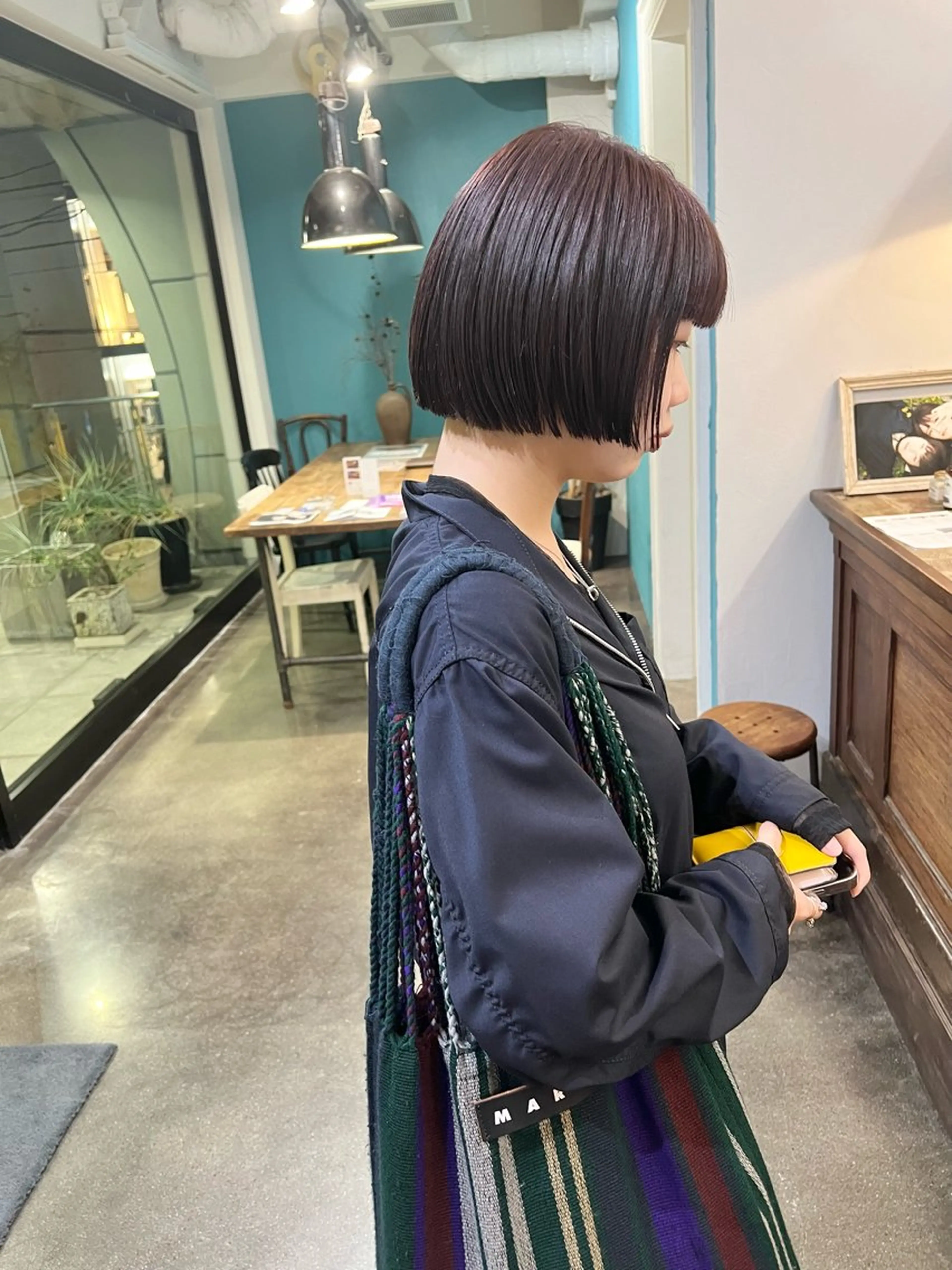 ショート カラー ボルドーカラー レッドカラー ボブ カット ヘアカラー 千葉 郁也のヘアスタイル