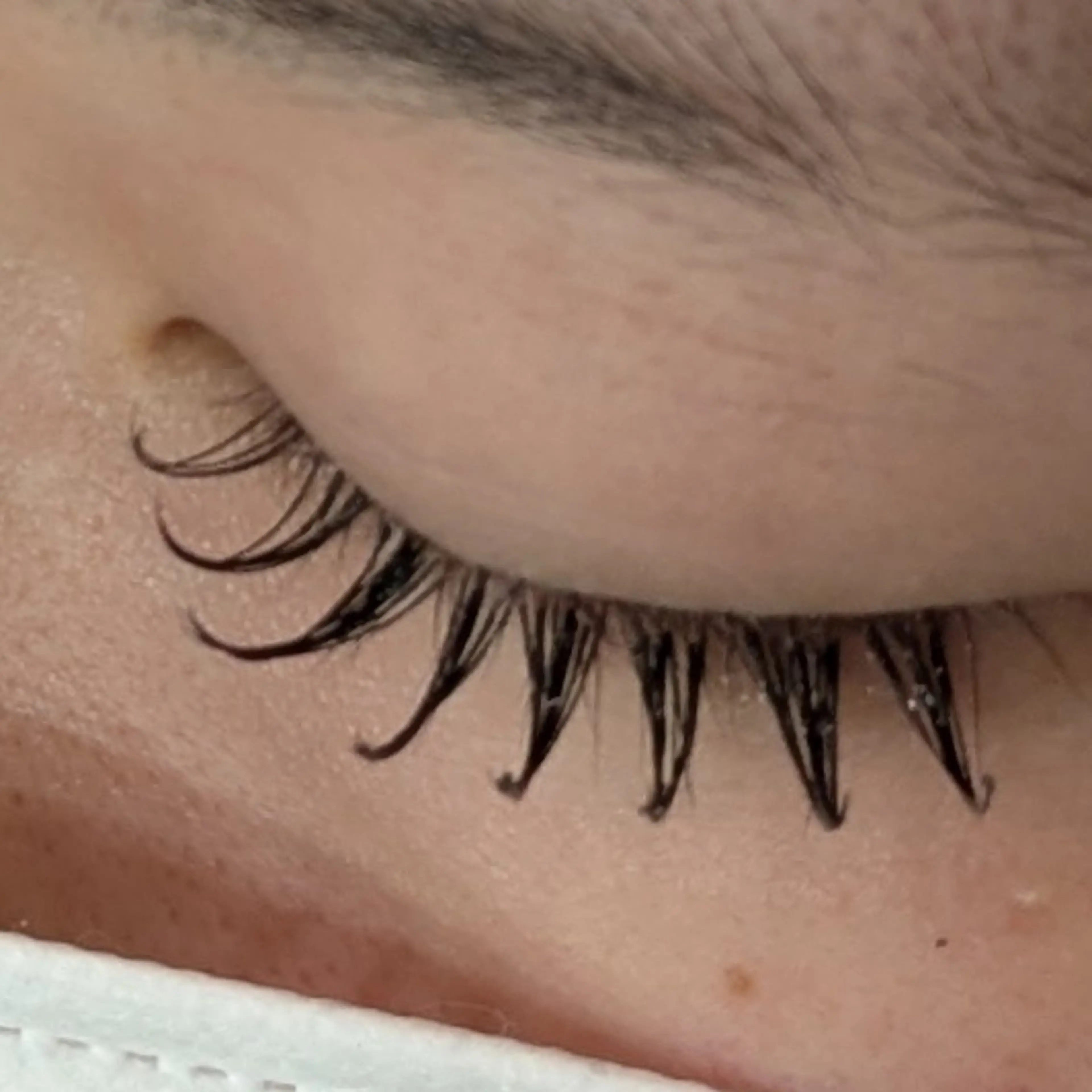 マツエク・マツパ 多田 遥香のヘアスタイル