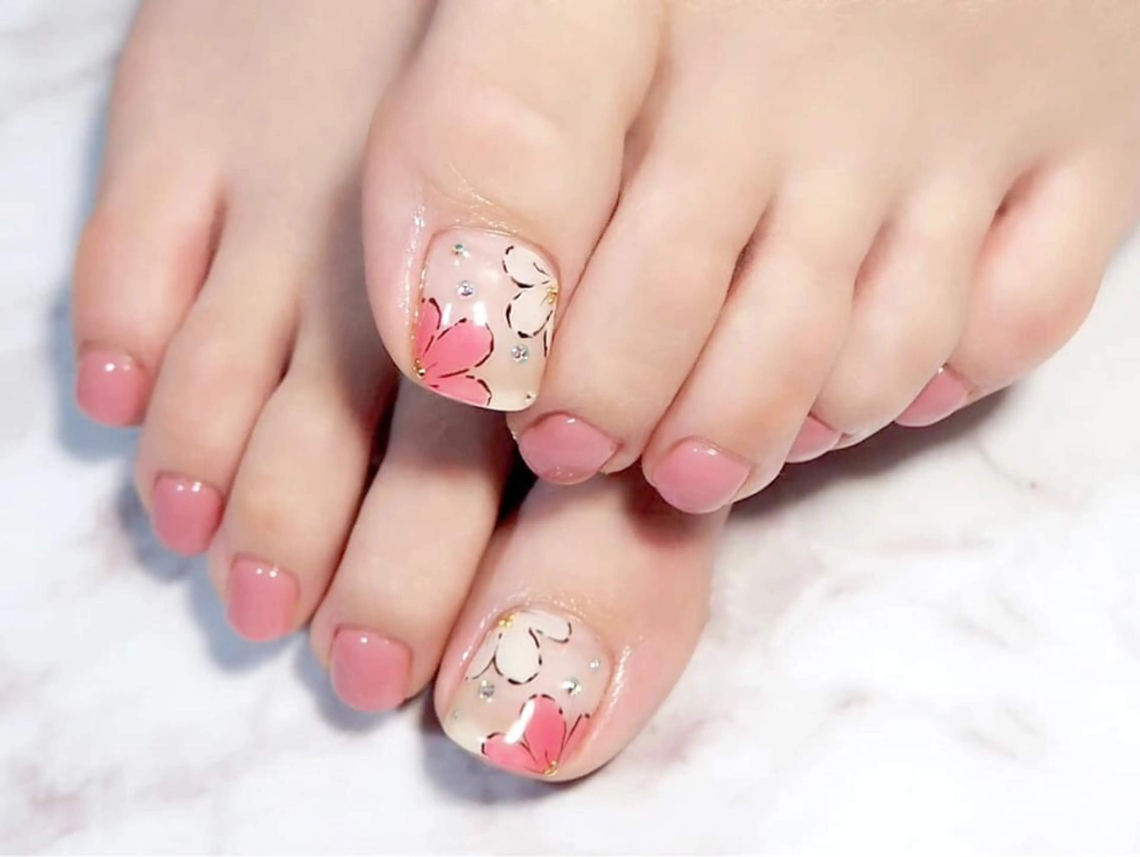 ネイル Le'a nail Lのネイルデザイン