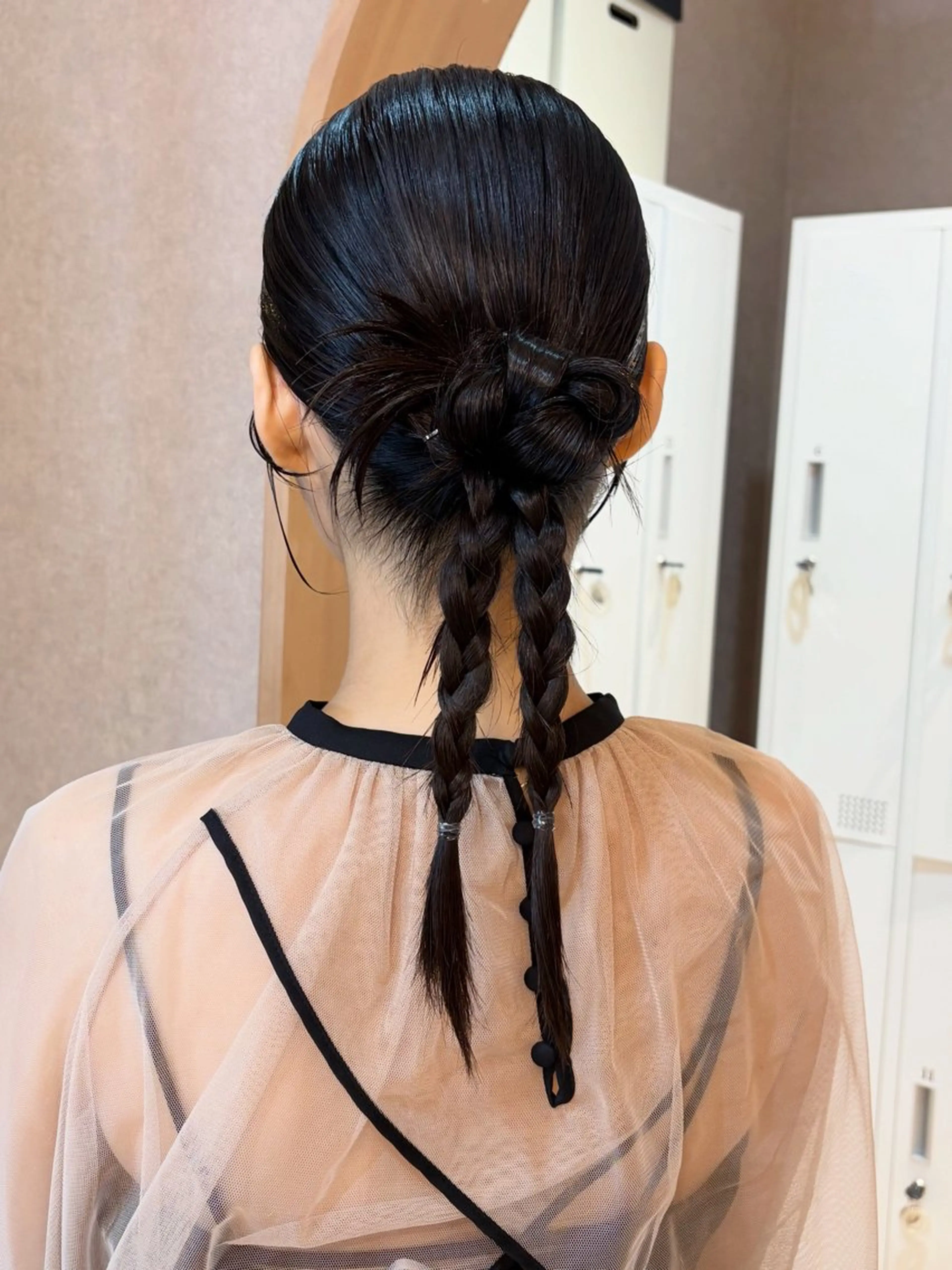 ヘアアレンジ ヘアセット 似合わせ/ベージュ /レイヤー/りほ🤍のヘアスタイル