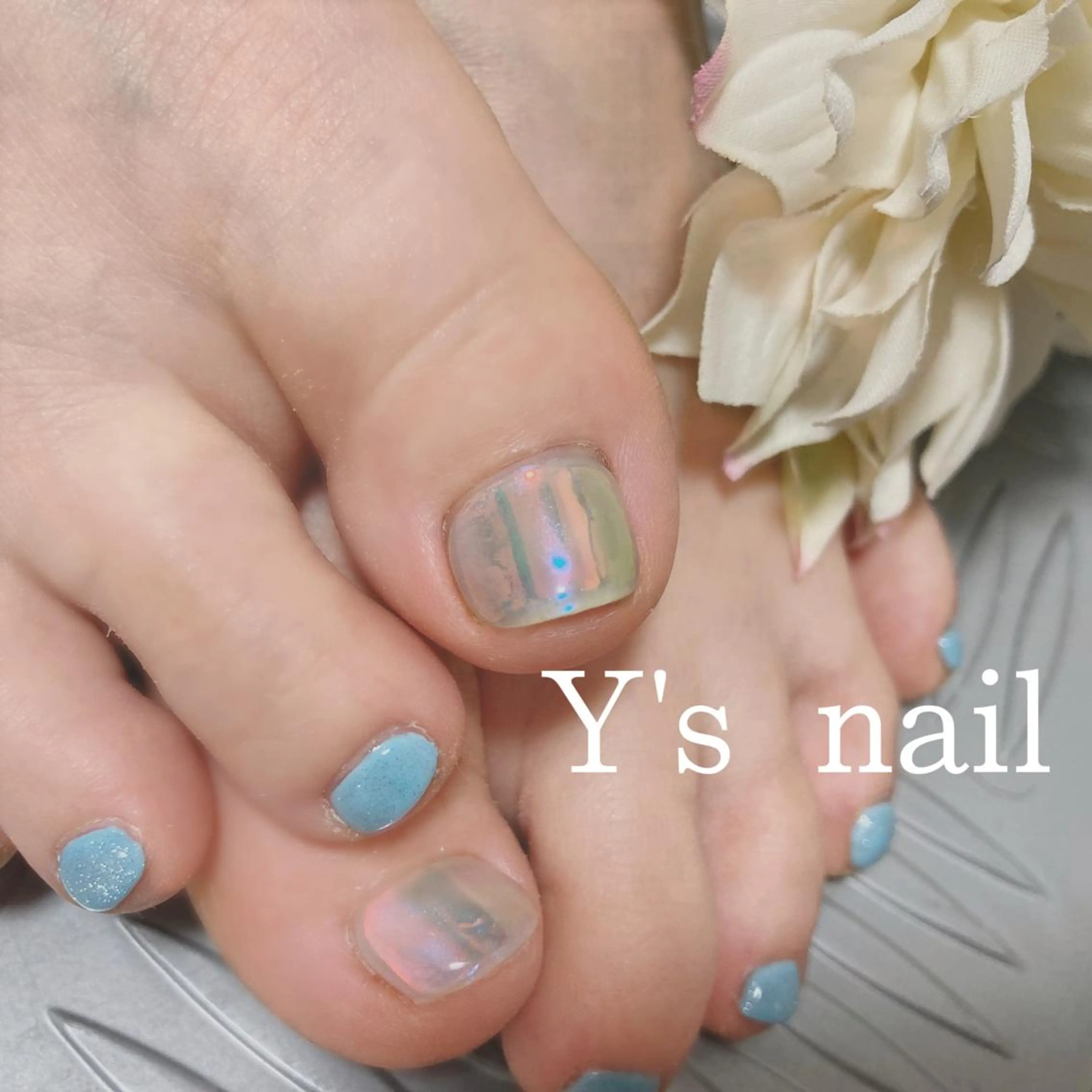 ネイル ジェルネイル 氷ネイル・うるうるネイル マグネットネイル フットネイル 手書きが得意🖌️ Y’s  nailのネイルデザイン