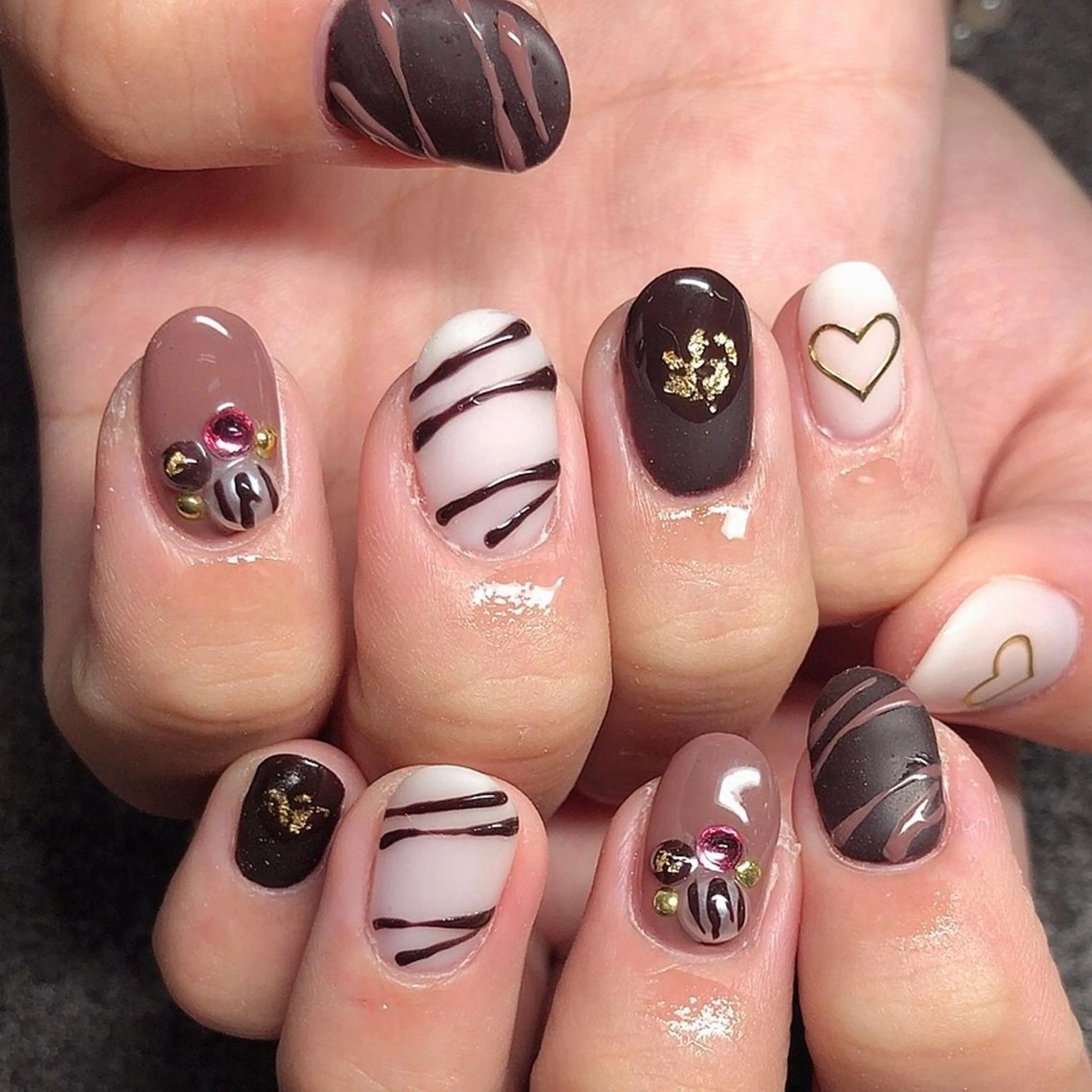 ネイル 持ち込み バレンタイン ハンドネイル 【Yappy🌈】 💖P-tanaのネイルデザイン