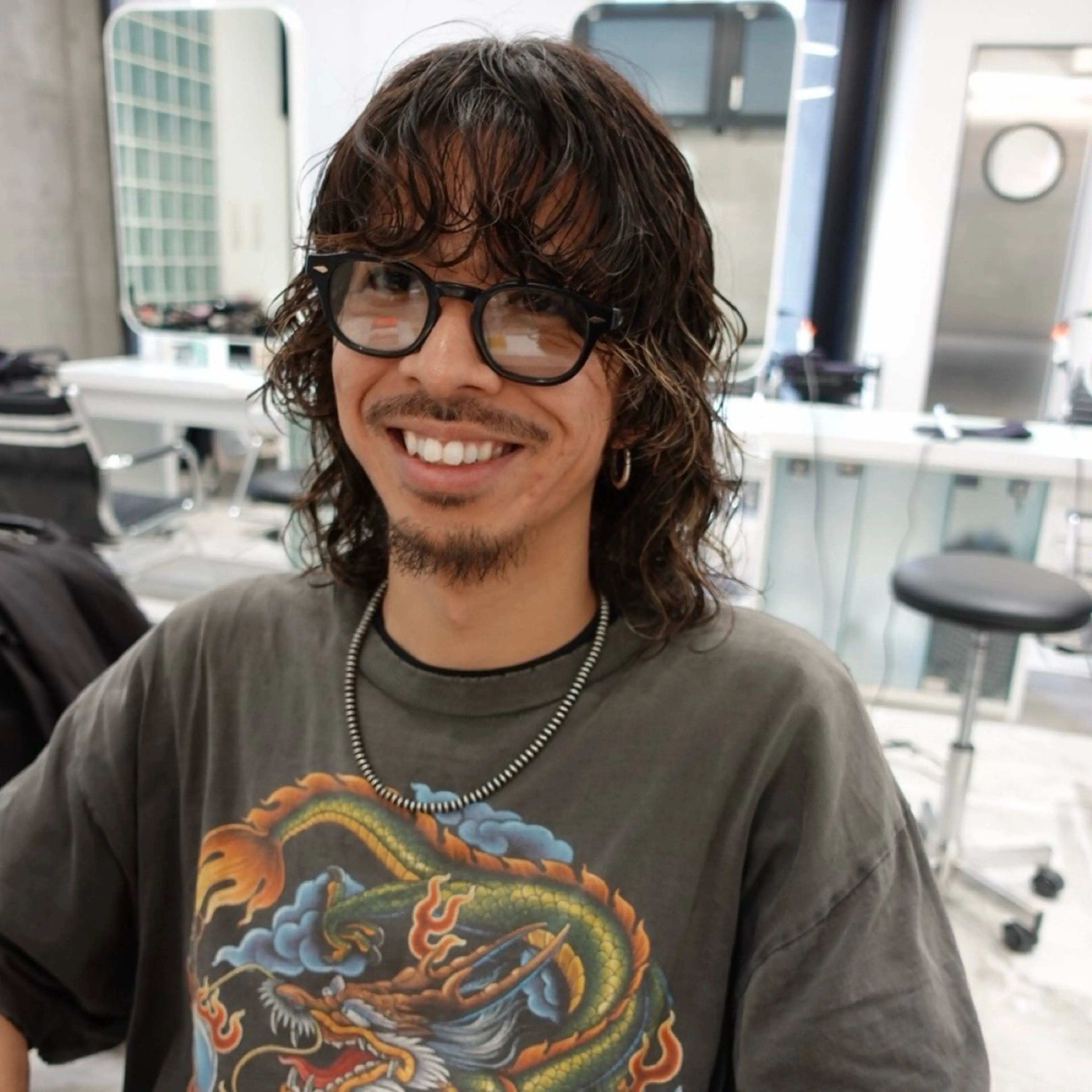 ミディアム パーマ ヘアアレンジ メンズ ミディアムパーマ メンズパーマ カット パーマ 🌐サトウ リョウ🌐のヘアスタイル