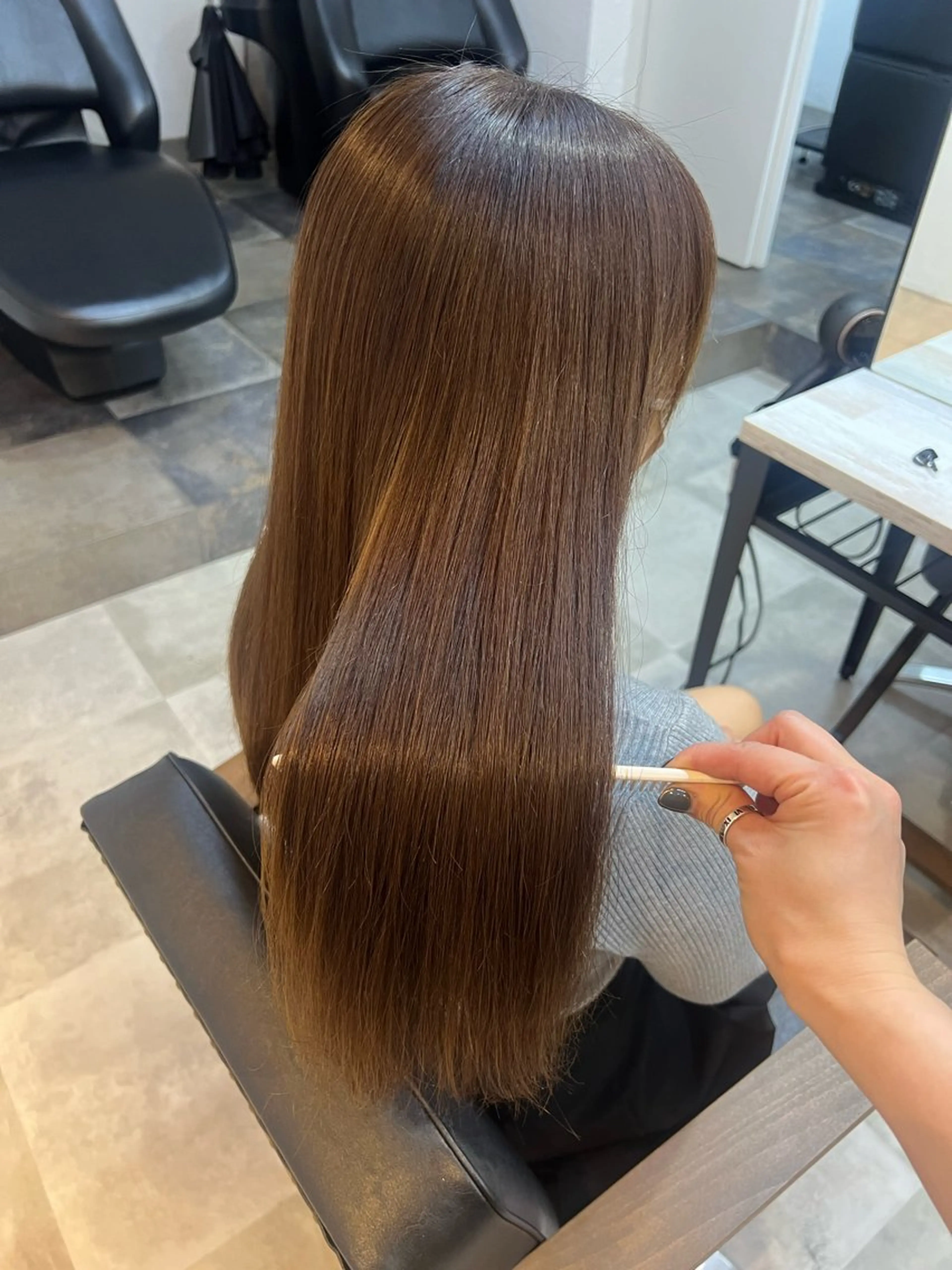 セミロング カラー 🥀韓国ヘア🥀 宮津真菜のヘアスタイル