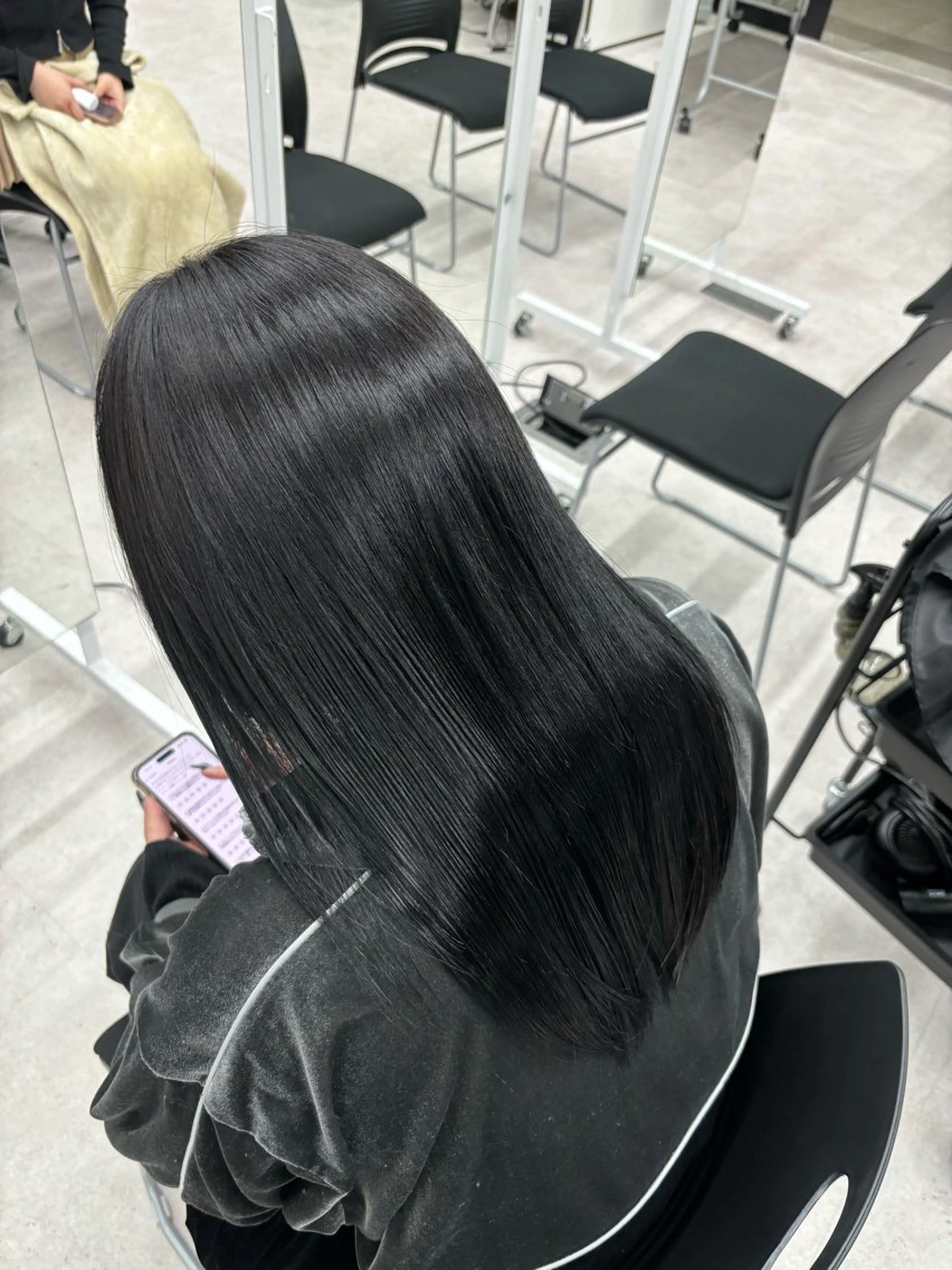 セミロング カラー ヘアカラー トリートメント ヘッドスパ ヘアセット 🫧韓国風透明感 ヘア🫧towaのヘアスタイル